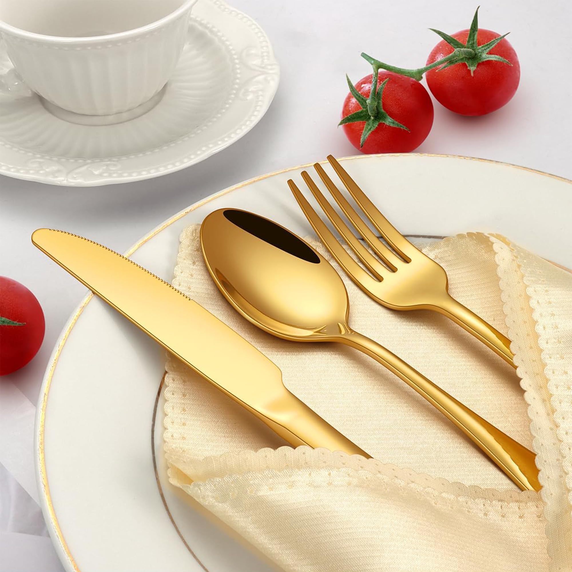 Juego de cubiertos dorados, 24 piezas de acero inoxidable pulido espejo, juego de utensilios de cocina para 6 personas, vajilla para el hogar y el restaurante con caja de regalo