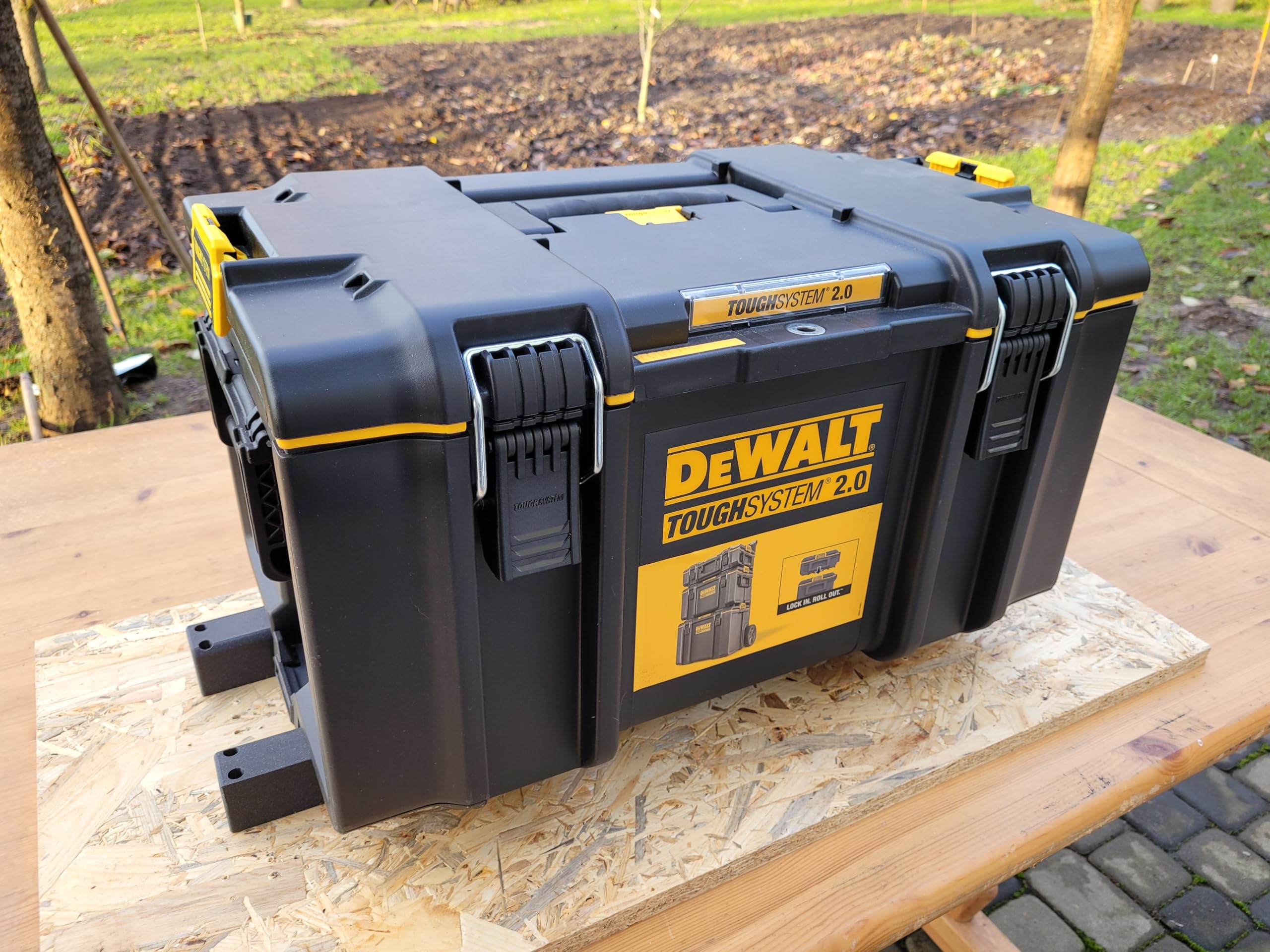 Amazon | Dewalt Toughsystem 2.0ボックス用クリップ式フロア&ウォール 
