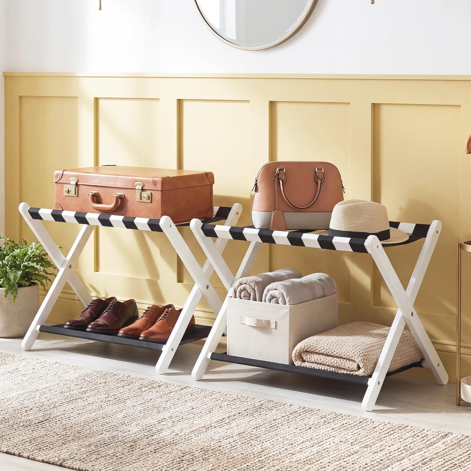 COSTWAY Portavaligie Pieghevole, Porta Valigie con Struttura in Legno Massello, Portapacchi a 2 Ripiani per Hotel e Viaggio, Portata 60 kg (1 pz,Bianco)