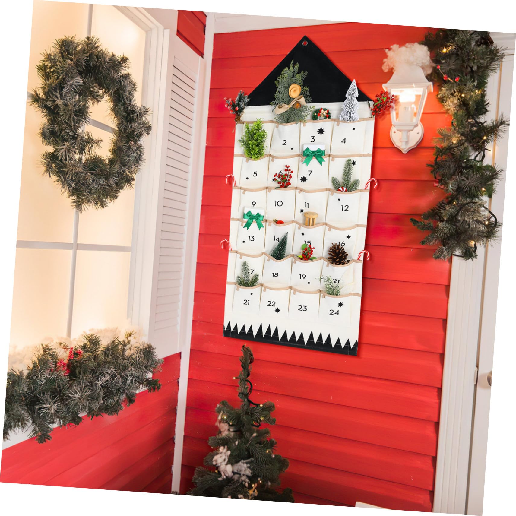 HOMSFOU Weihnachtskalender Wandbehangtasche aus Baumwollstoff Hausform Multifunktional zum Aufhängen an Wand oder Tür als Adventskalender