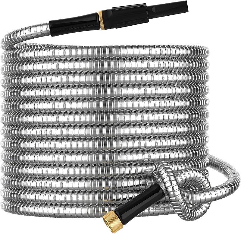 Manguera de jardín de metal no expandible de 30 pies con boquilla rociadora, flexible, sin torceduras, tubería de agua liviana y resistente, manguera de agua para exteriores de acero inoxidable para patio de 30 pies, conector macho a hembra