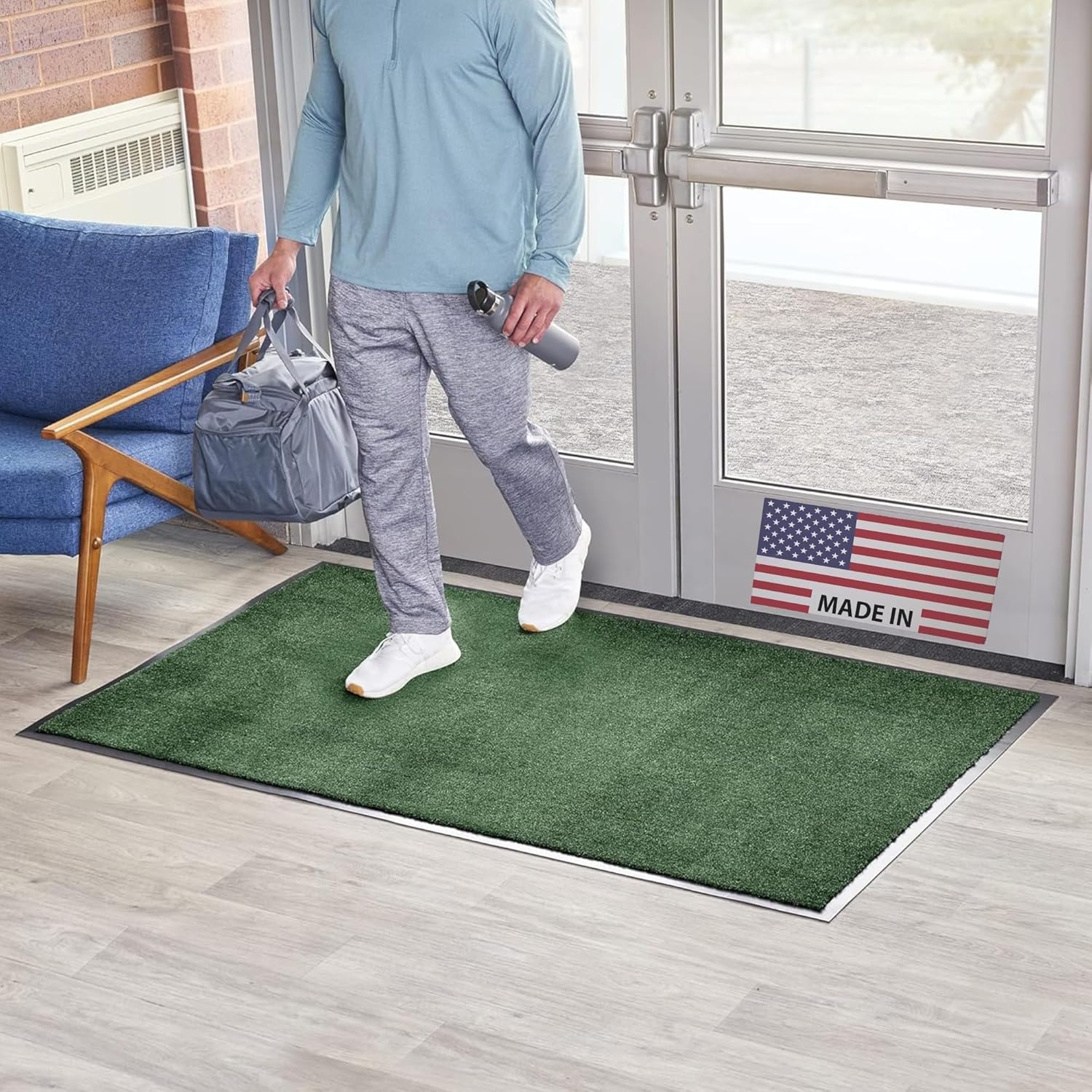 Consolidated Plastics Economy Indoor/Outdoor Entrance Floor Mat with Non-Slip Vinyl Backing, Absorbs Water, 18 Oz Heavy Duty Carpet Rug Commercial Grade (4' x 6', Green)