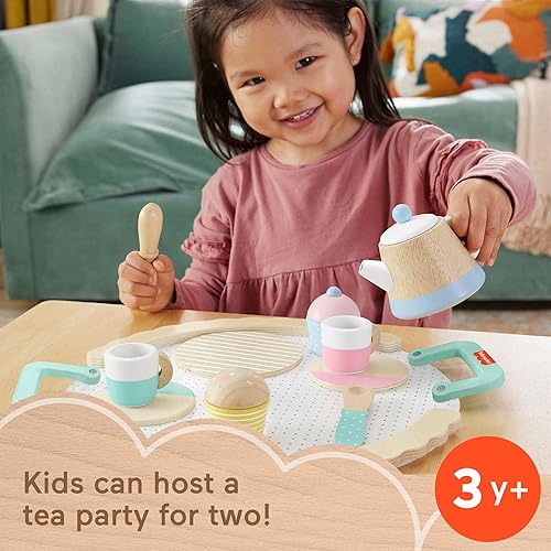 Miniatura 2 de Fisher-Price Juego de té de juguete de simulación de madera, juego de madera de 12 piezas con tetera, tazas y platillos para niños preescolares a