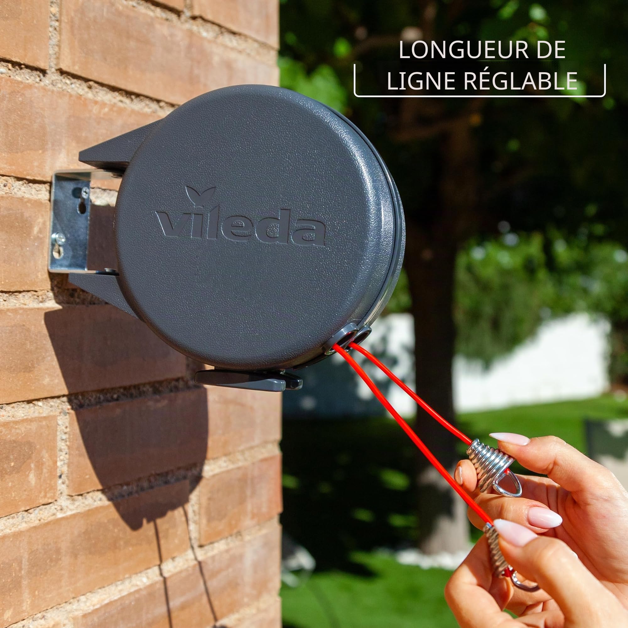 Vileda Corde à Linge rétractable Double Cordomatic - 30 m - 2 x 15 m - Peut Supporter jusqu'à 30 kg - Rétraction Automatique - Solide et Durable - Fixation Murale pour intérieur et extérieur