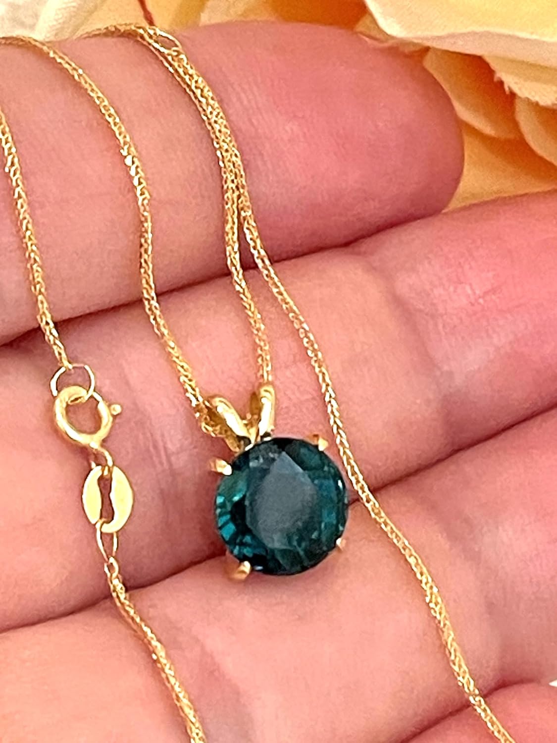 Certified & NATURAL Emerald Necklace Pendant SOLID 18k Yellow Gold AU750 2 ct Emerald Pendant Designer Jewelry 8mm Round AAA Grade May Birthday Gift for Her Anniversary Mother Valentine gift HANDMADE