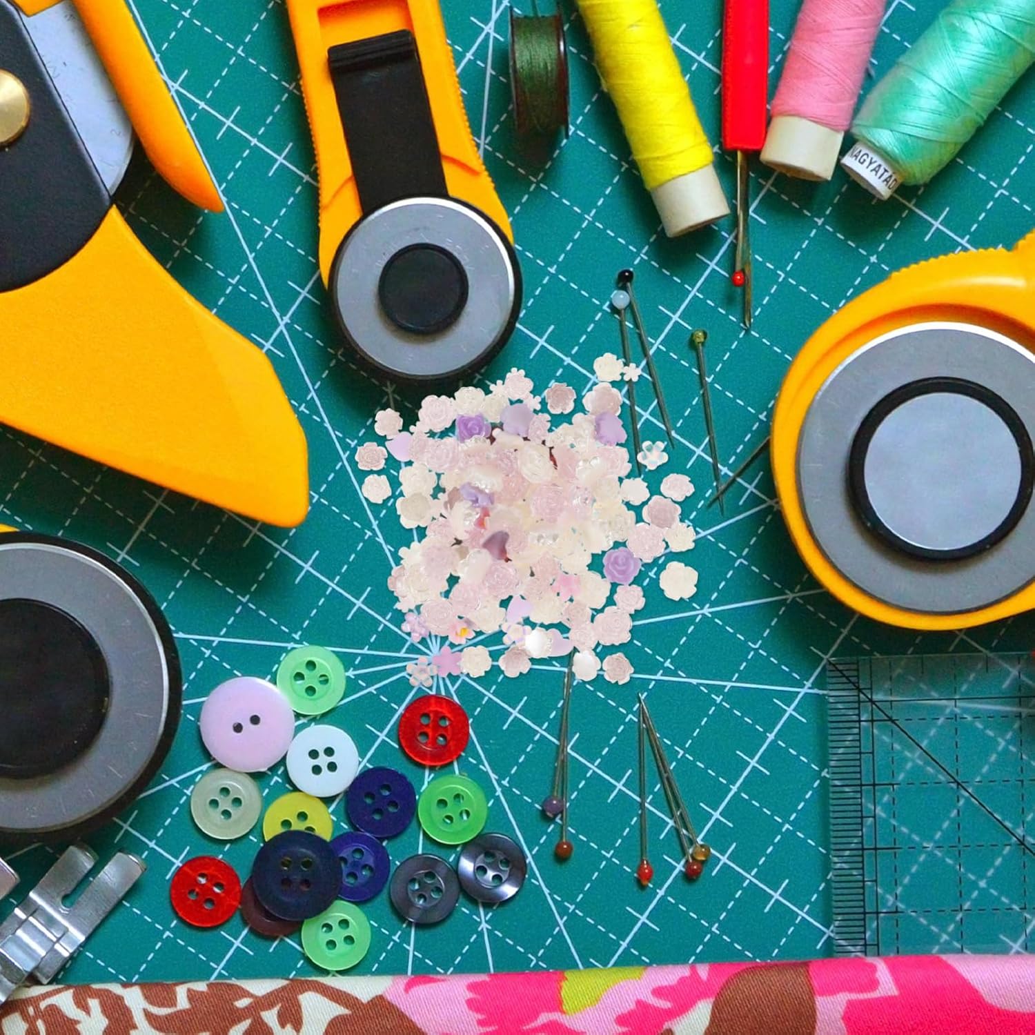 Garneck 5pcs Resin Flower Nail Decorations DIY Stereo Ornaments for Manicure and Mobile Shells Total Creative Nail Art Accessories for Women