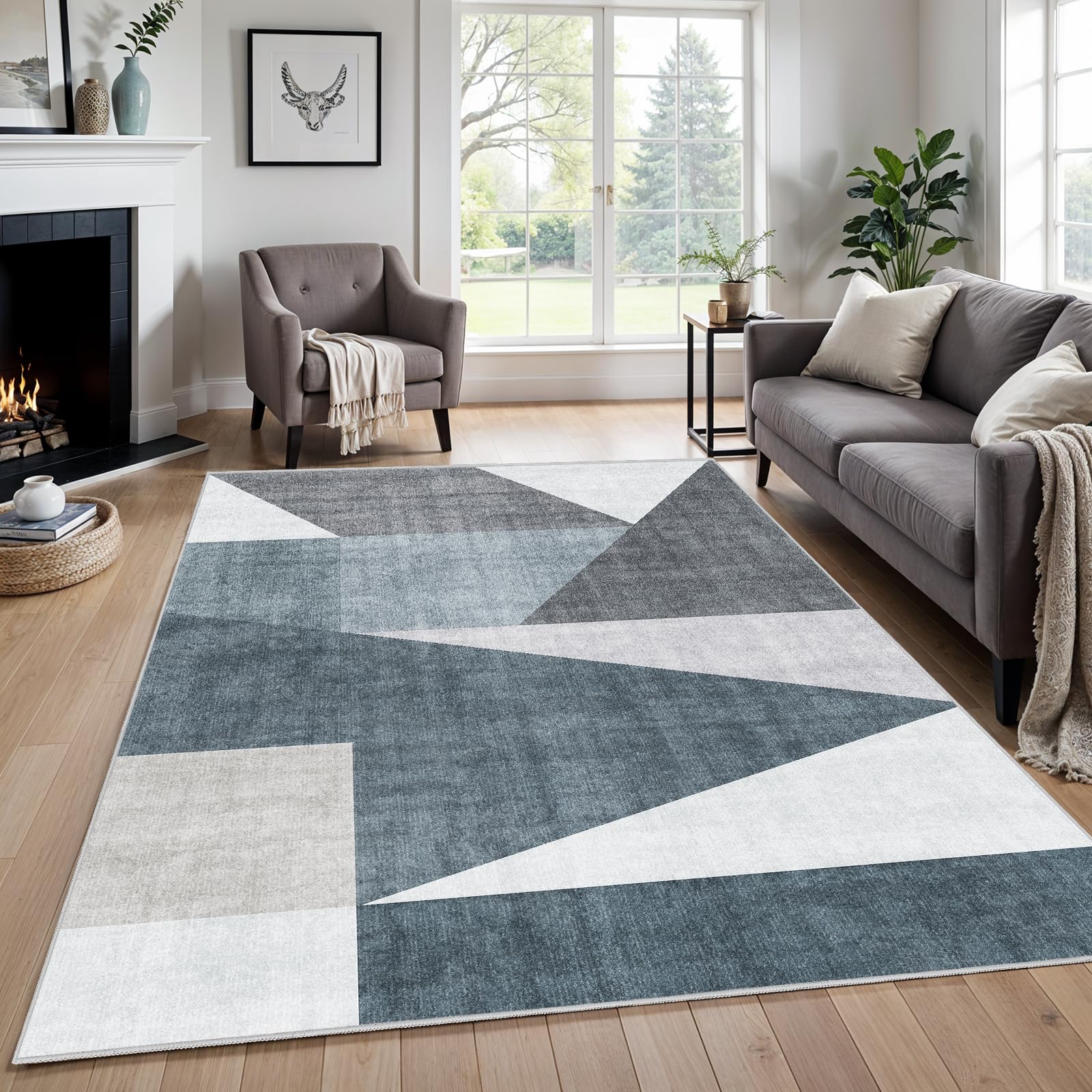 Photo 1 of Puino 5' x 7' Geometric Area Rug