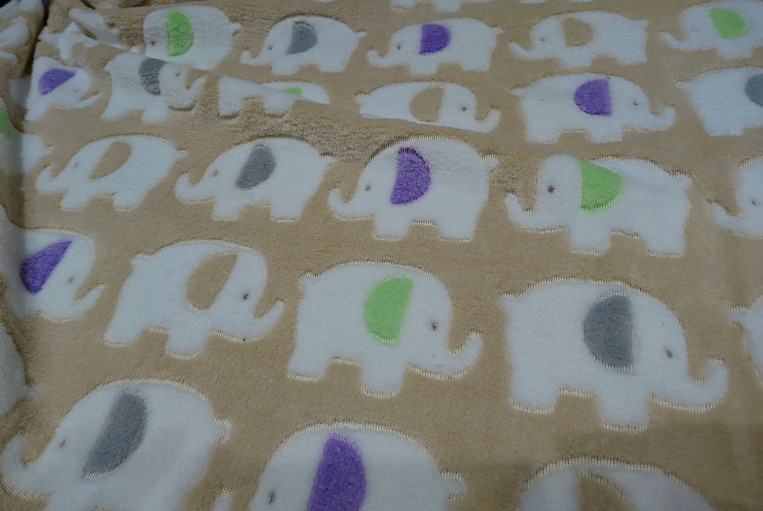 CRS Fur Fabrics Double Sided Supersoft Cuddlesoft Fleece Fabric Material - ELEPHANTS BEIGE