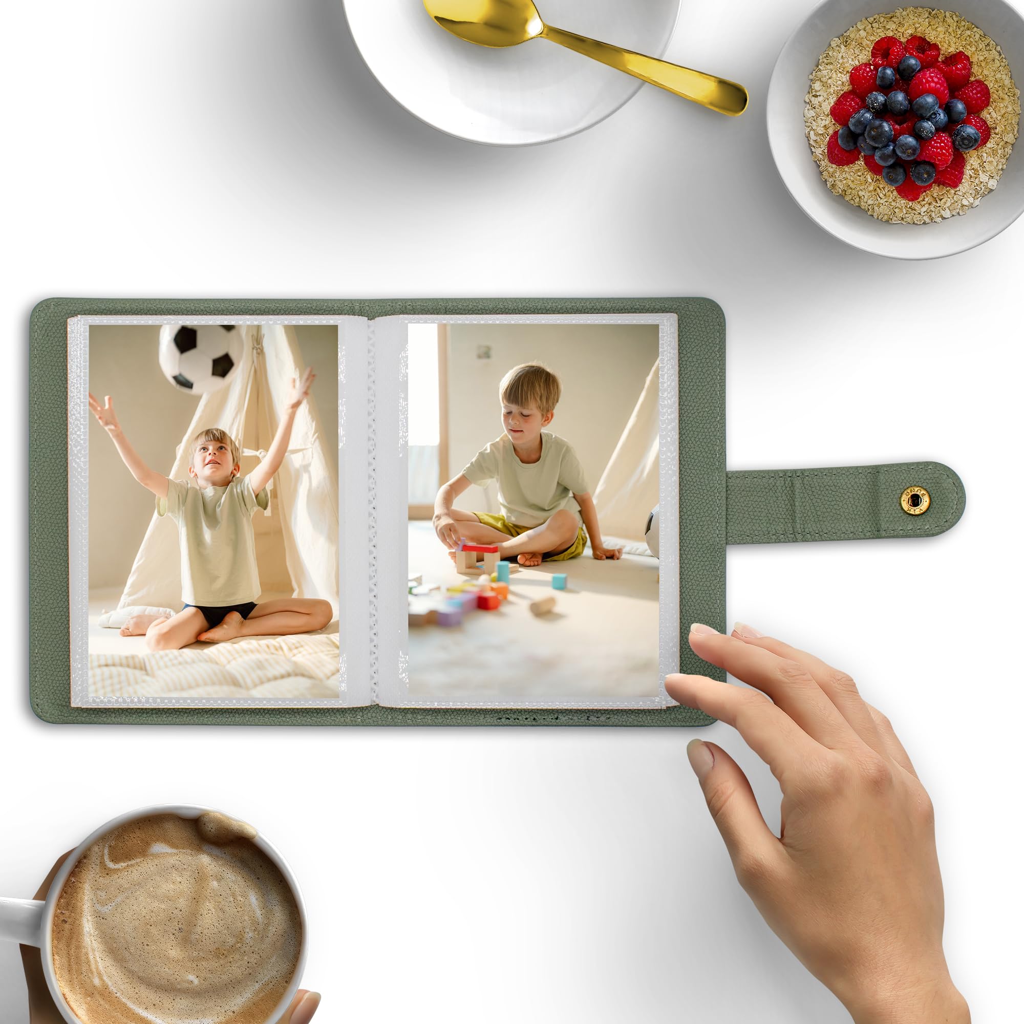 Small Photo Album 6x4-68 Pockets 10x15 Picture Book Large Capacity Mini PU Leather Cover Case Gift for Kids Family Graduation Wedding Travel (Green) - Image 3