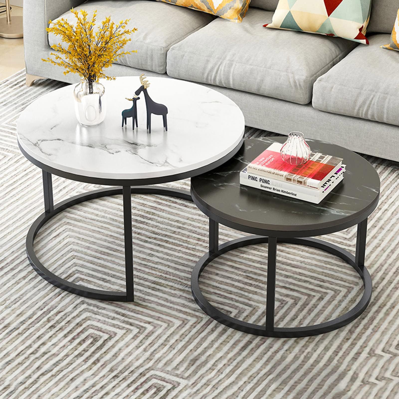 Tables Basses gigognes Rondes pour Optimiser l'Espace des Petits Salons Modernes