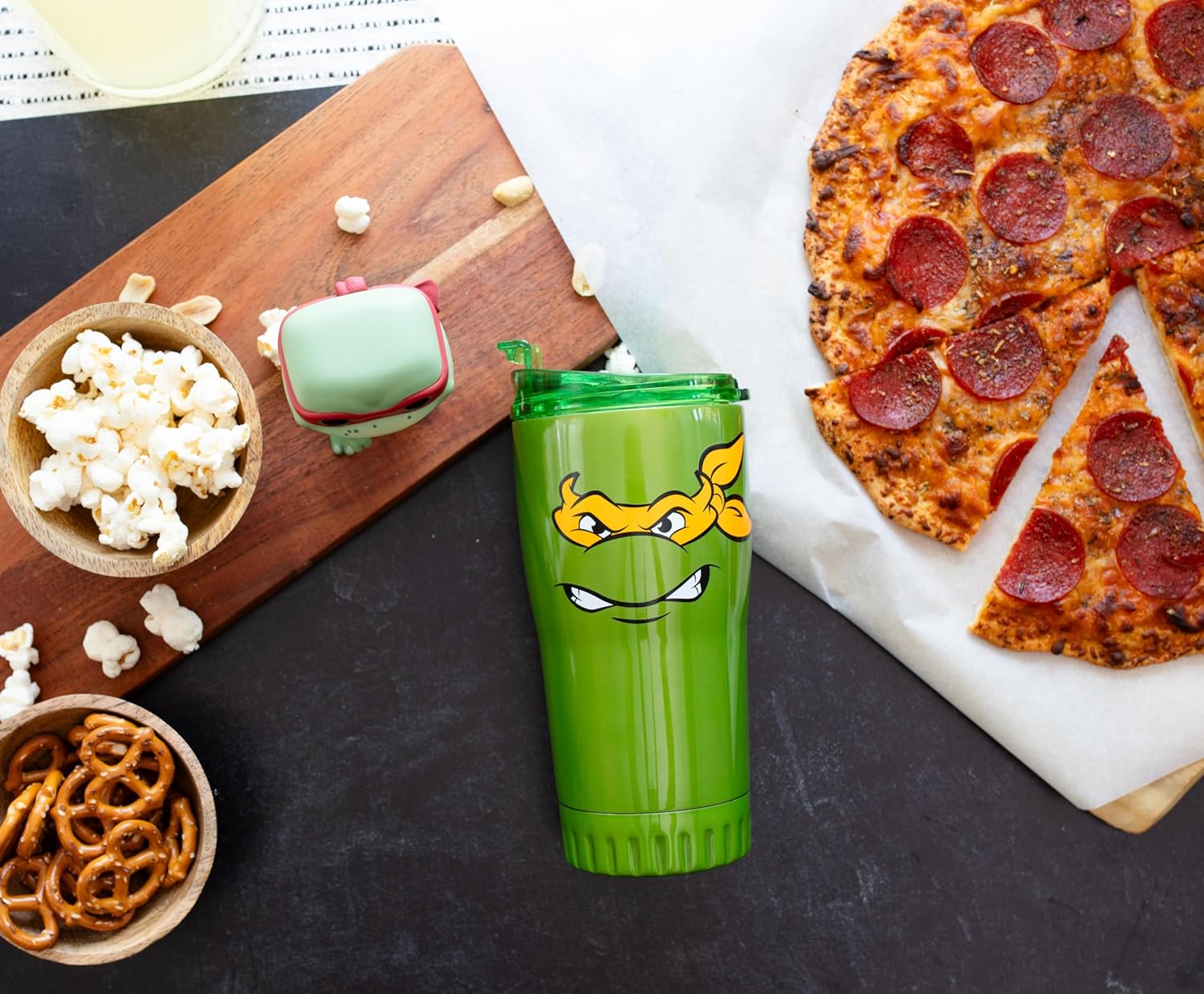 Silver Buffalo Teenage Mutant Ninja Turtles Michelangelo Stainless Steel Tumbler With Spill-Resistant Closing | Holds 20 Ounces - Image 4