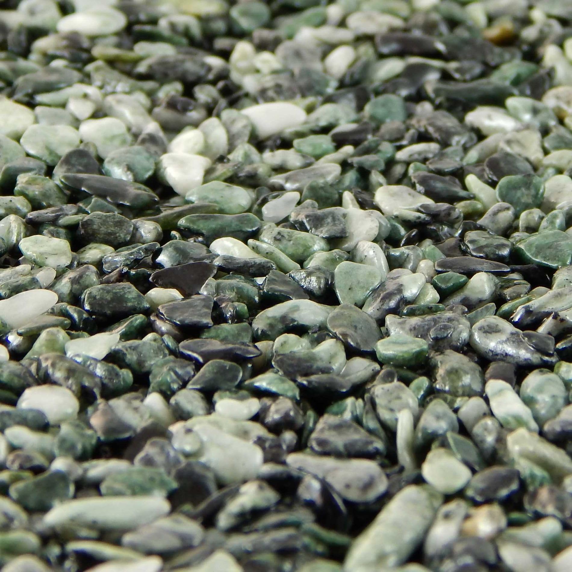 Terralith Steinteppich Marmor Komplett-Set für 1qm - Körnung: fein - 2-4mm mit Polyurethan Bindemittel - für Außen in grün (jade)