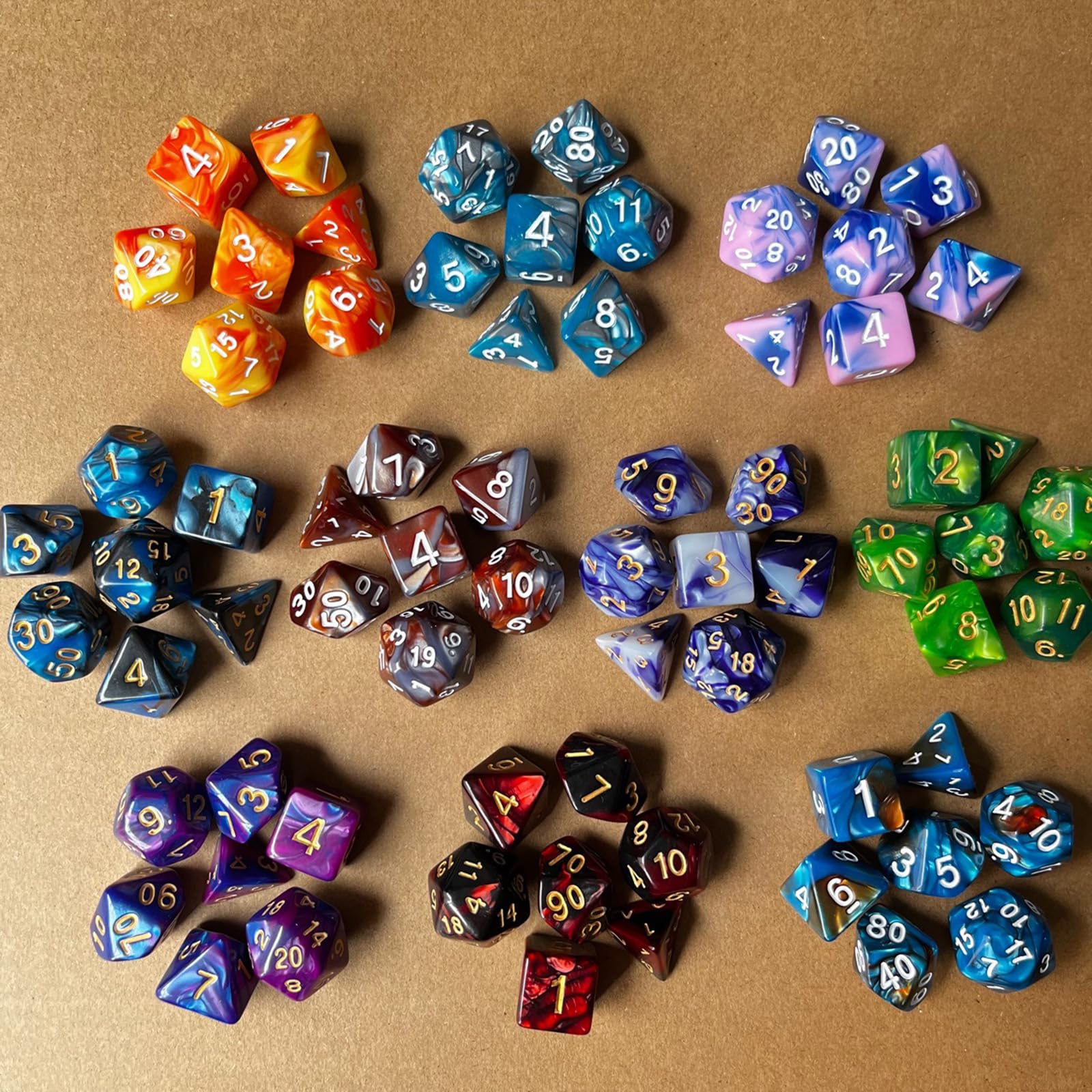 70 dadi poliedrici multilato in acrilico, 10 colori, adatti per giochi di ruolo