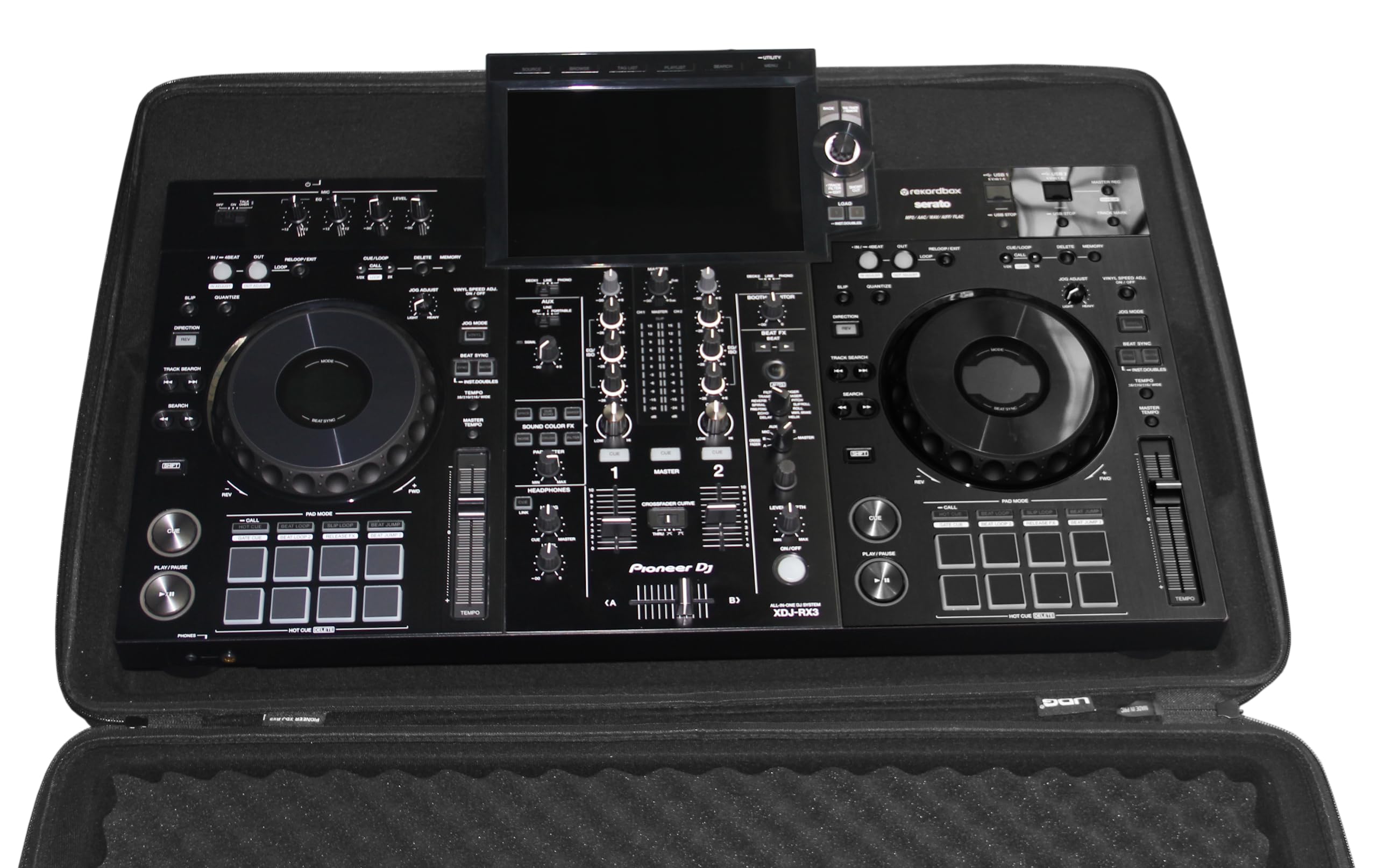 UDG Creator Hardcase Pioneer DJ XDJ-RX3, Schwarz (U8315BL) | Formgepresste EVA-Schale; präzise geschnittener Schaumeinsatz; wasserabweisendes Nylon; tourgerecht