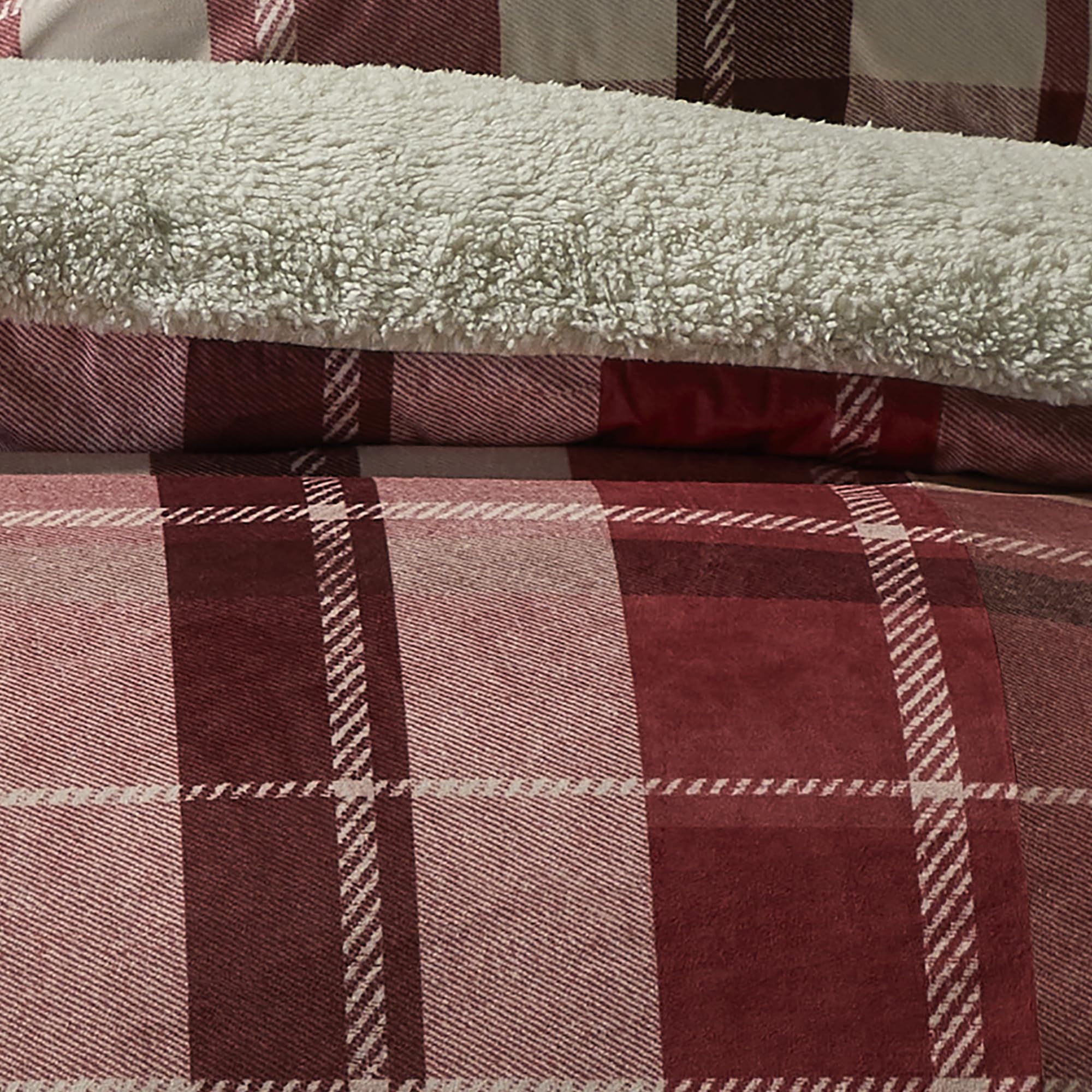 Fusion - Copripiumino in pile a scacchi rosso – letto king size (230 x 220 cm) – design reversibile – biancheria da letto bordeaux tartan – biancheria da letto in flanella rossa con orsetto – pile