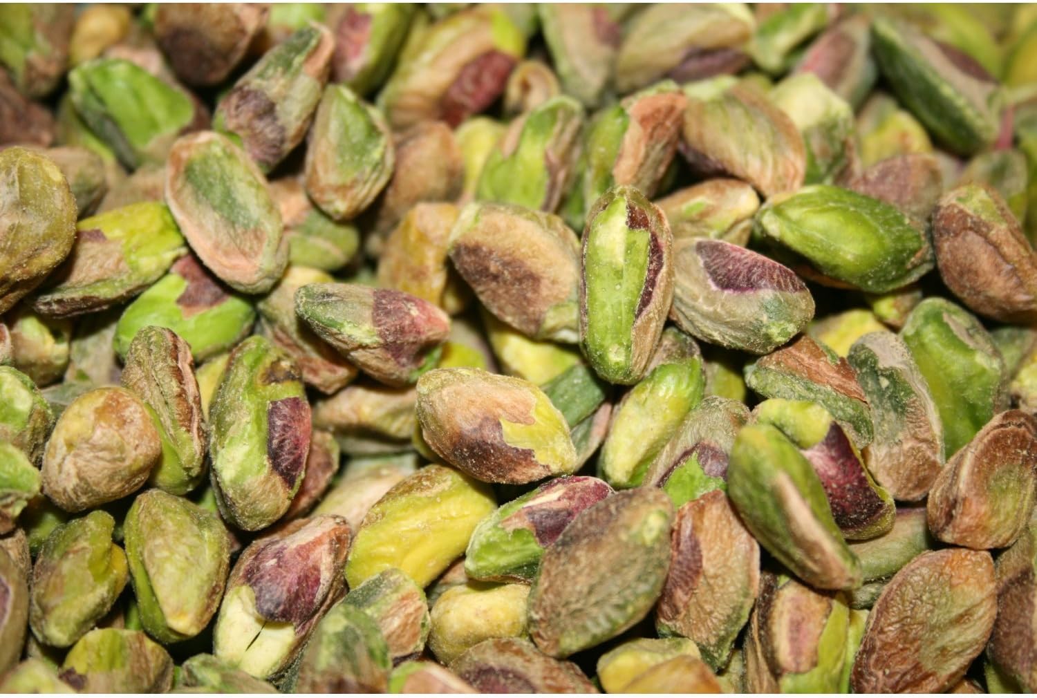 Snacking Pistachios Setton Farms Raw & Unsalted Pistachio Kernels