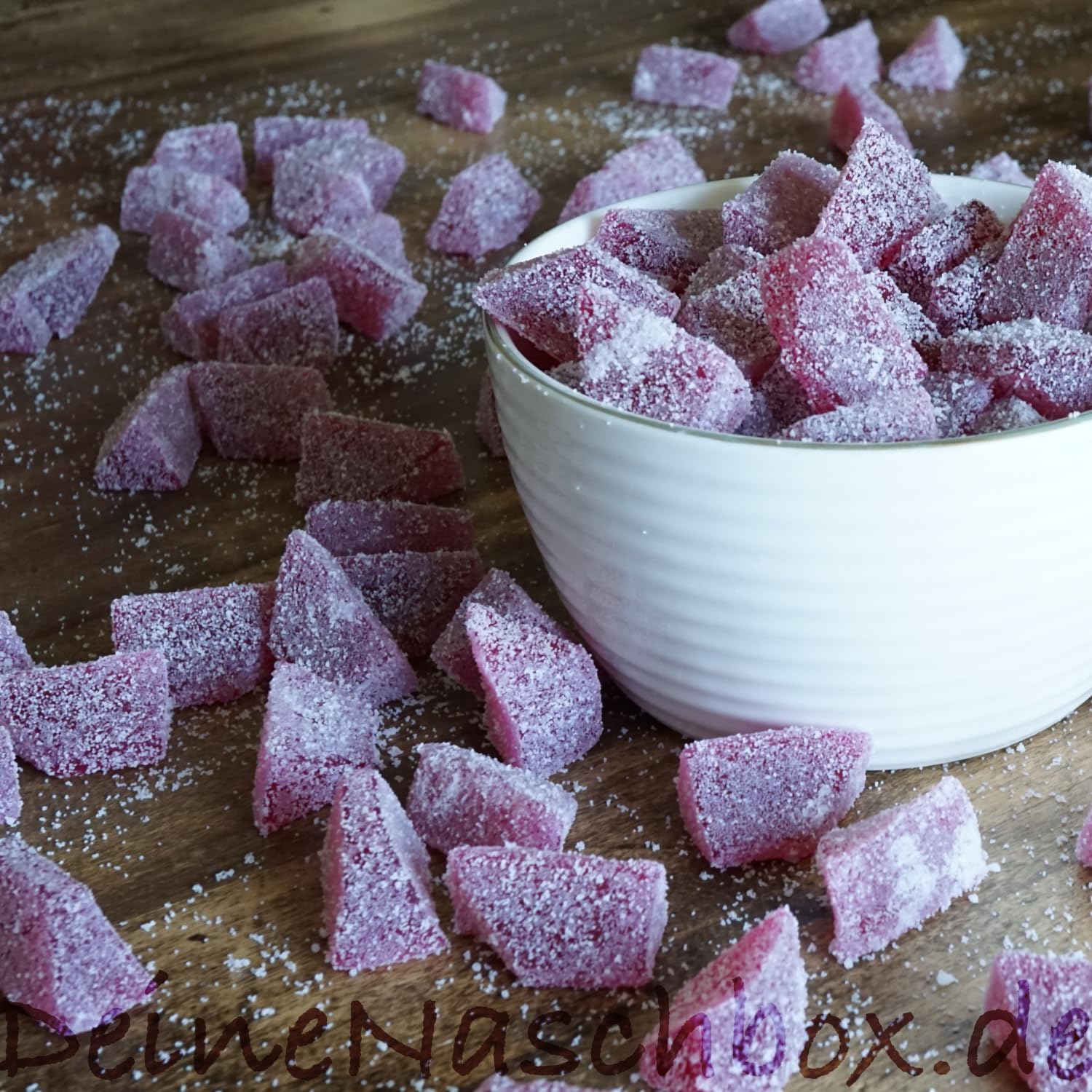 PE-ÄM | Wirklich Saure Zuckerfreie Fruchtgummi Kirsch M'Ecks | 2kg Big Pot | XXL Pack für Party, Candybar & Geschenk | Saftig | Premiumfruchtgummi