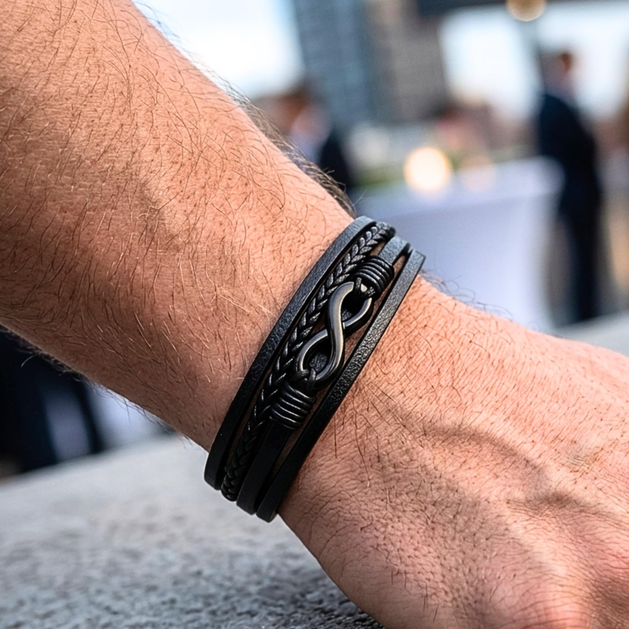 UNIQAL | Unendlichkeit Leder Armband "ETERNAL" Infinity Bracelet | Geschenk box | Magnetverschluss