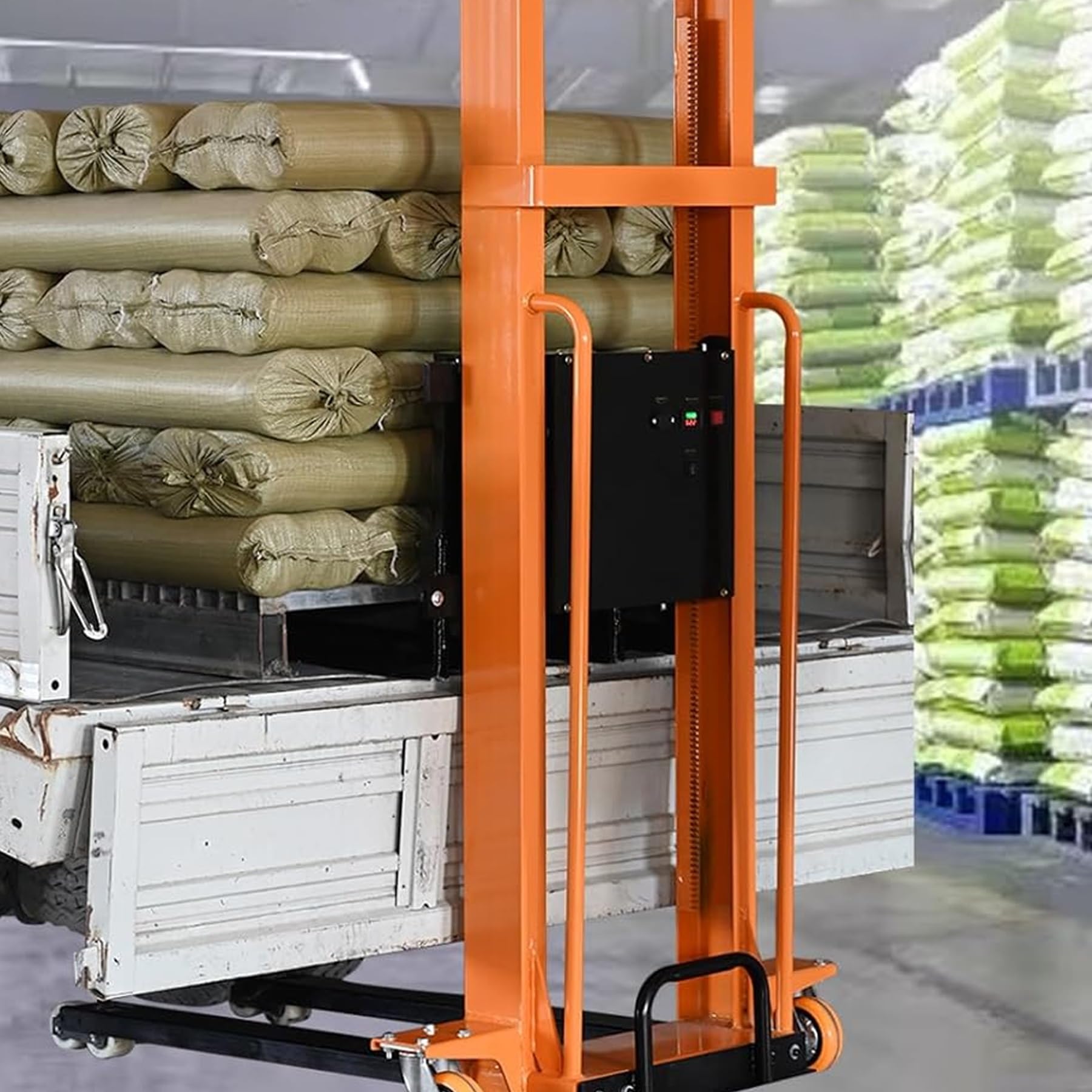 Elevatore materiale portatile idraulico dell'impilatore del pallet elettrico da 500 chilogrammi per la logistica di magazzino & il sollevamento pesante ideale per soluzioni efficienti di stoccaggio