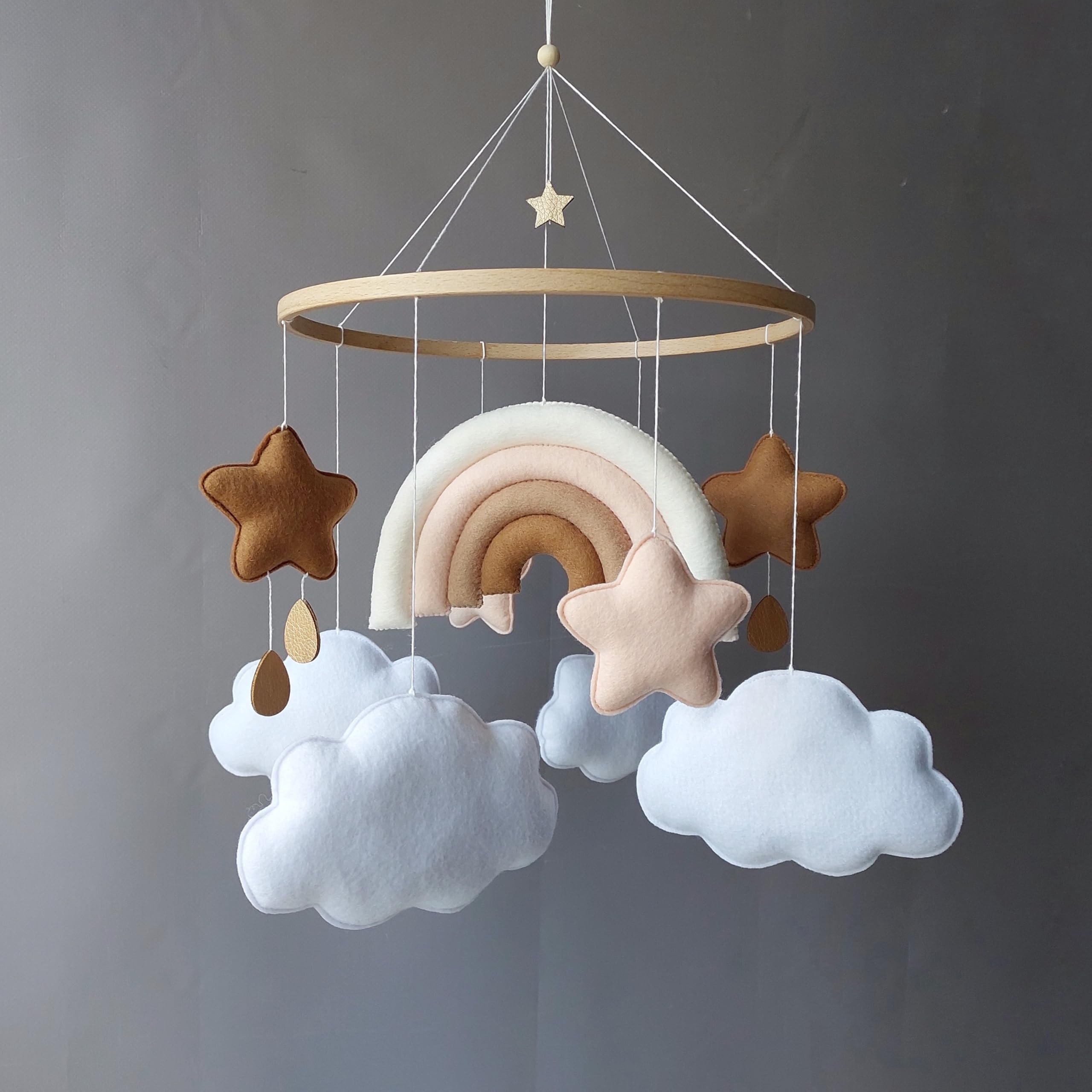 Regenbogen Baby Mobile – Neutrales Filz-Mobile mit Wolken & Sternen – Handgemachte Boho Deko fürs Babyzimmer – Hängemobile fürs Babybett oder die Wiege