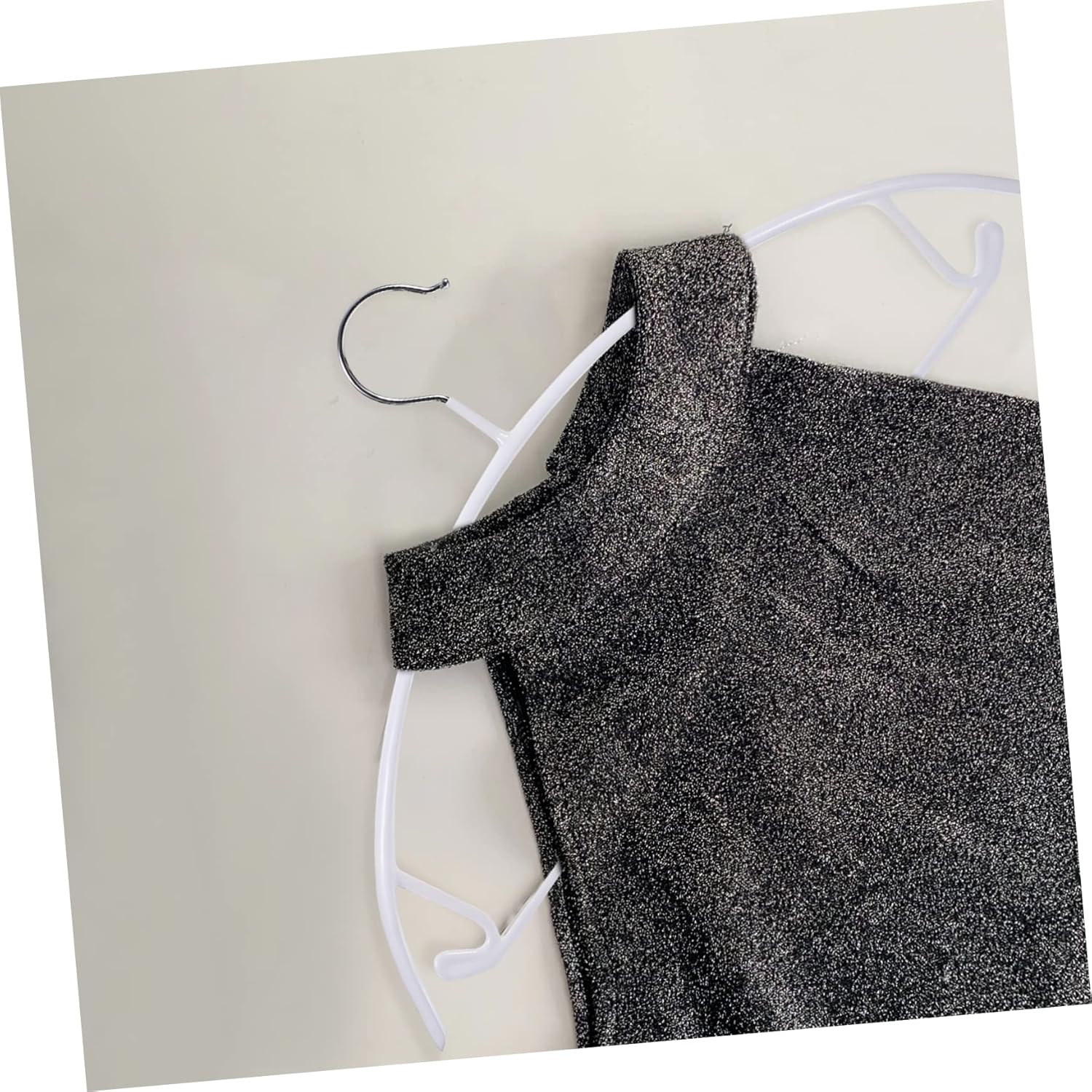 Ciieeo 10-Pack PVC Coated Semicircle Clothes Hangers Skidproof and Heavy-Duty for Drying and Storing Clothes Non-Slip Design for Improved Grip