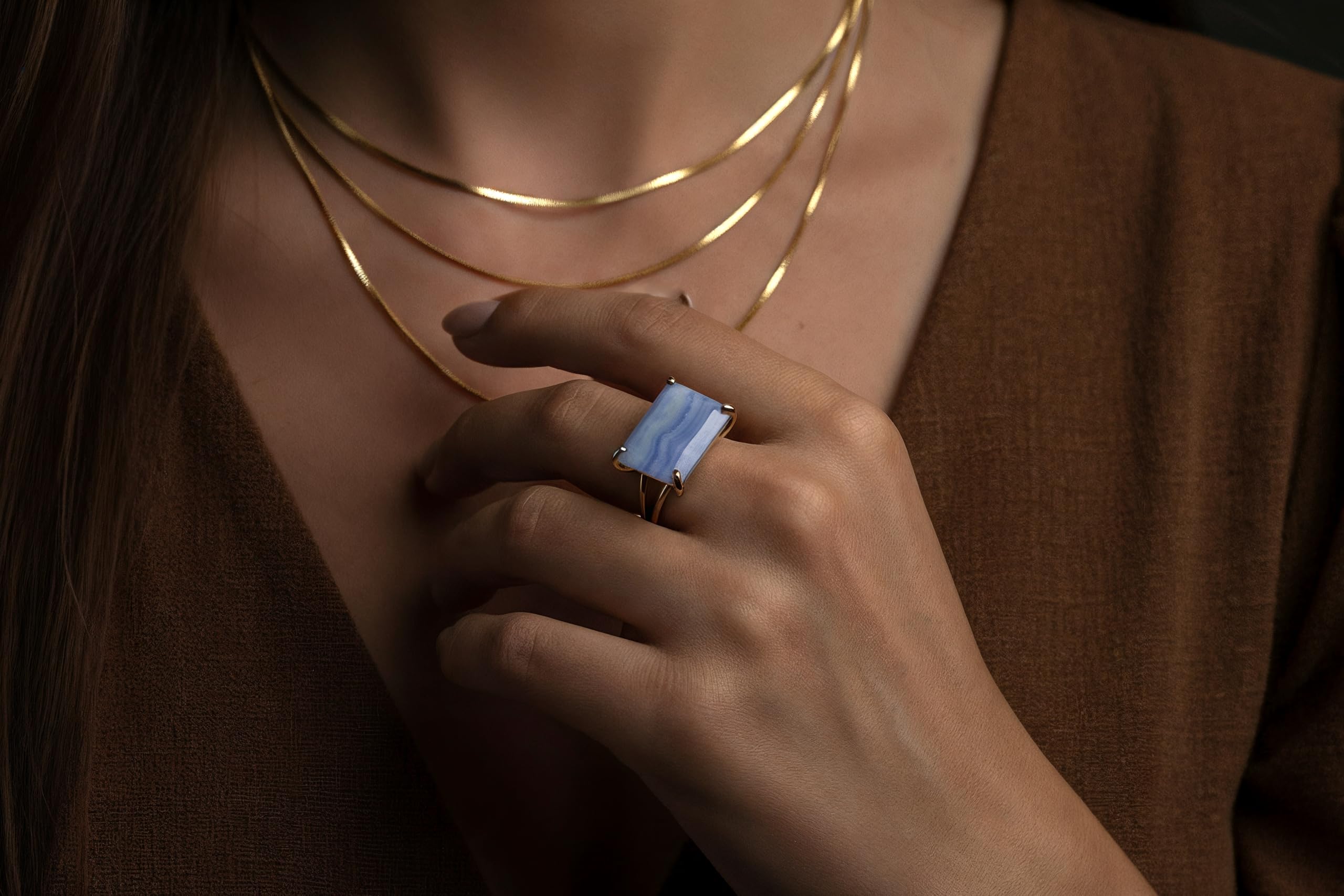 Anillo de Ágata Azul Encaje - Joya de Cóctel Rectangular en Oro Rosa - Anillo Ancho con Piedra Semipreciosa para Mujer
