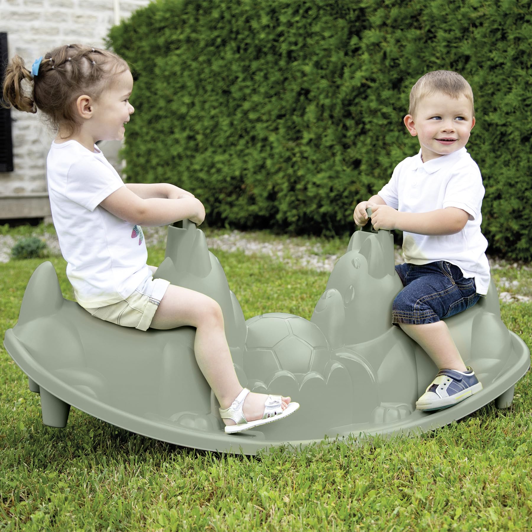 Smoby Life - Cani a dondolo - 2 sedute ergonomiche, 1 seduta centrale, 2 maniglie di sostegno - Materiale riciclato - Dai 18 mesi - Prodotto in Francia