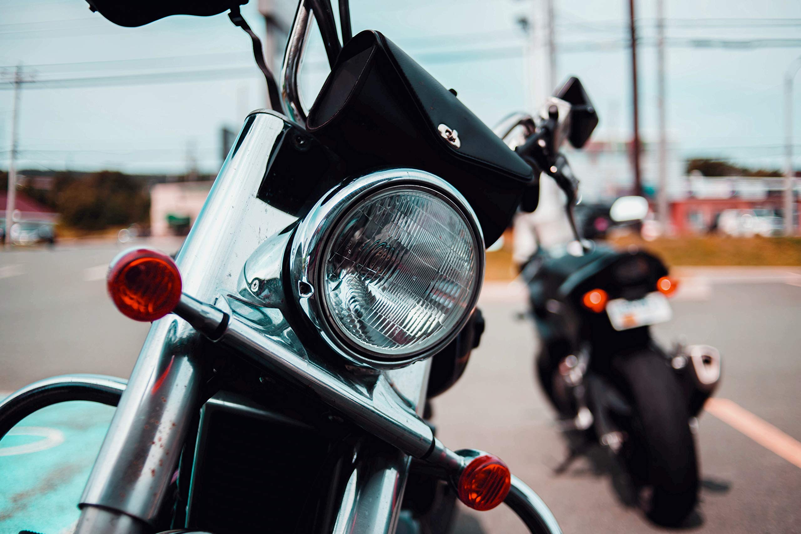 The Nekid Cow |Borsa per parabrezza moto in pelle nera con forte chiusura - Pelle sintetica di alta qualità rinforzata perfetta per accessori da equitazione (TwistLock)