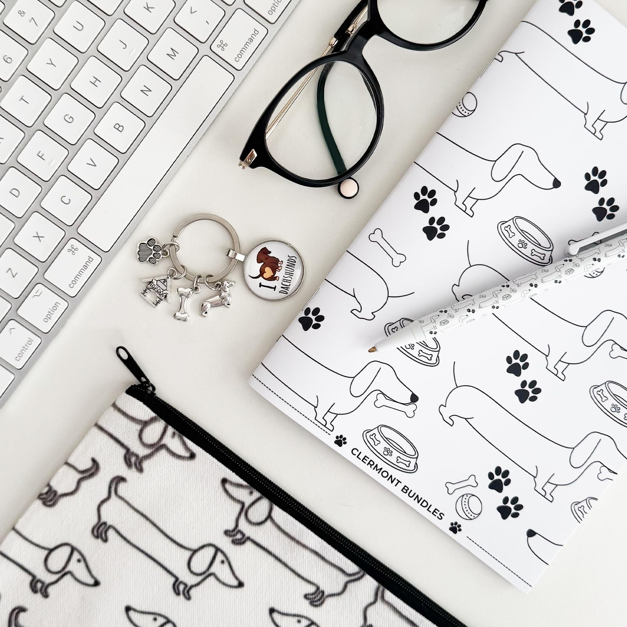 Clermont Bundles Dachshund Gift Set for Women & Men, Sausage Dog Gift Hamper. Bundled with Socks, Notepad & Pen, Keyring - Image 4