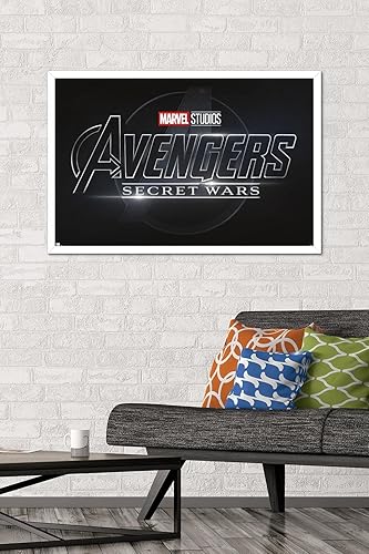 Vista 60 de Trends International Marvel Avengers: Secret Wars - Póster de pared con logotipo Versión enmarcada Barnwood