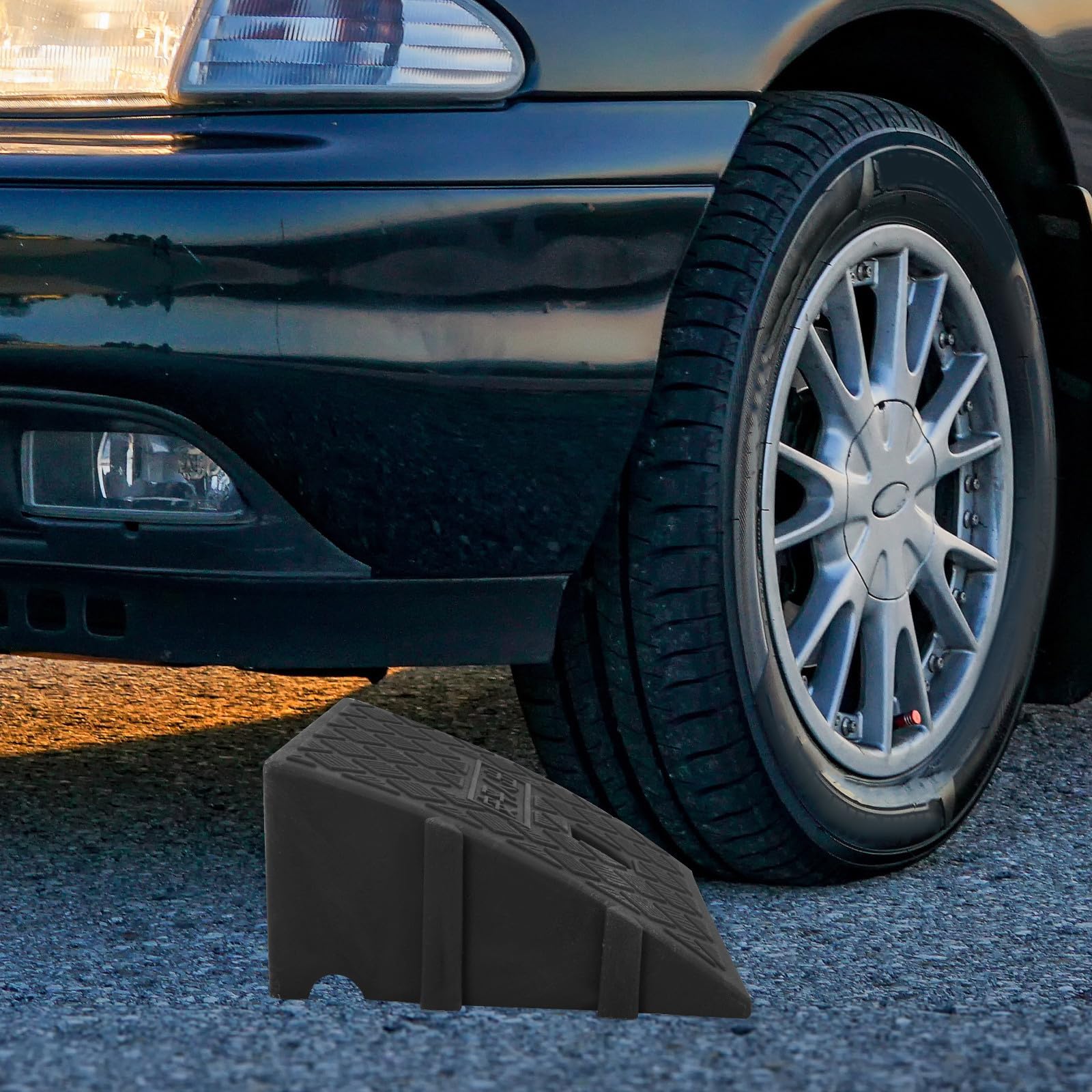 iplusmile Rampa de Acceso para Vehículos y Motocicletas 2 Piezas en PP Negro, Antideslizante y Resistente para Sortear Escaleras y Diferentes Terrenos
