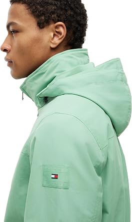 Tommy Hilfiger Men's Lightweight Waterproof Regatta Bomber Jacket