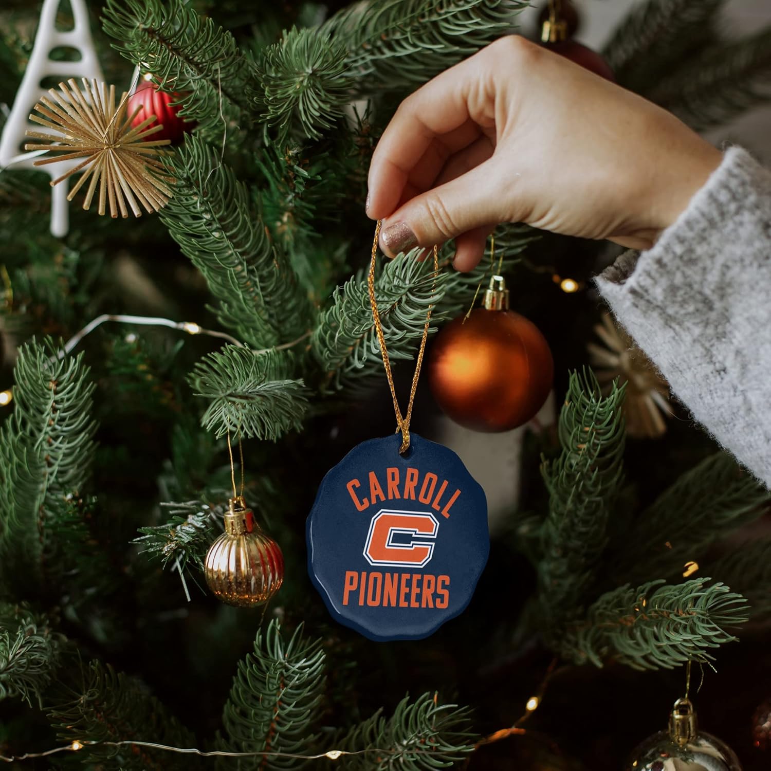 GRAPHICS & MORE Carroll University Pioneers Logo Porcelain Scalloped Holiday Christmas Tree Ornament - 2.8" (7.1 cm) - Image 5