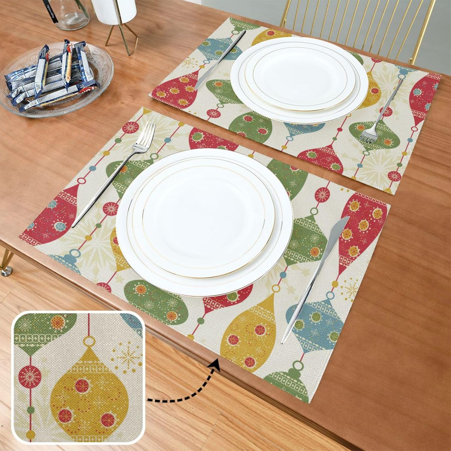 OTVEE Placemats Retro Christmas Balls and Stars Place Mats 6 Pcs Polyester Dinner Table Mat with Imitation Burlap Effect and Double Side Printed