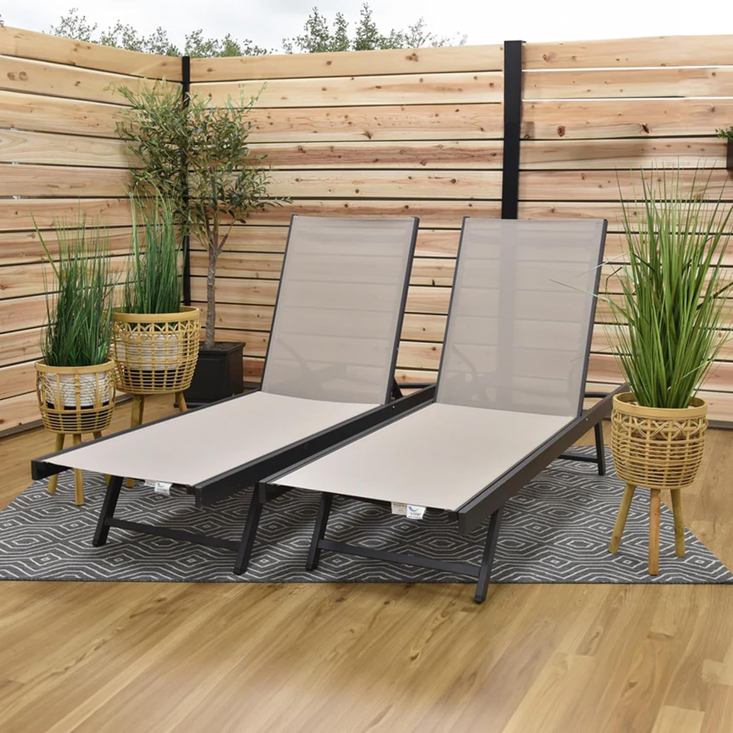 Vivere Set of 2 Aluminum Outdoor Chaise Lounge Chairs, Urban Sun Adjustable Reclining Patio Loungers, Lay Flat Tanning Chairs with Sling Seat, Cocoa