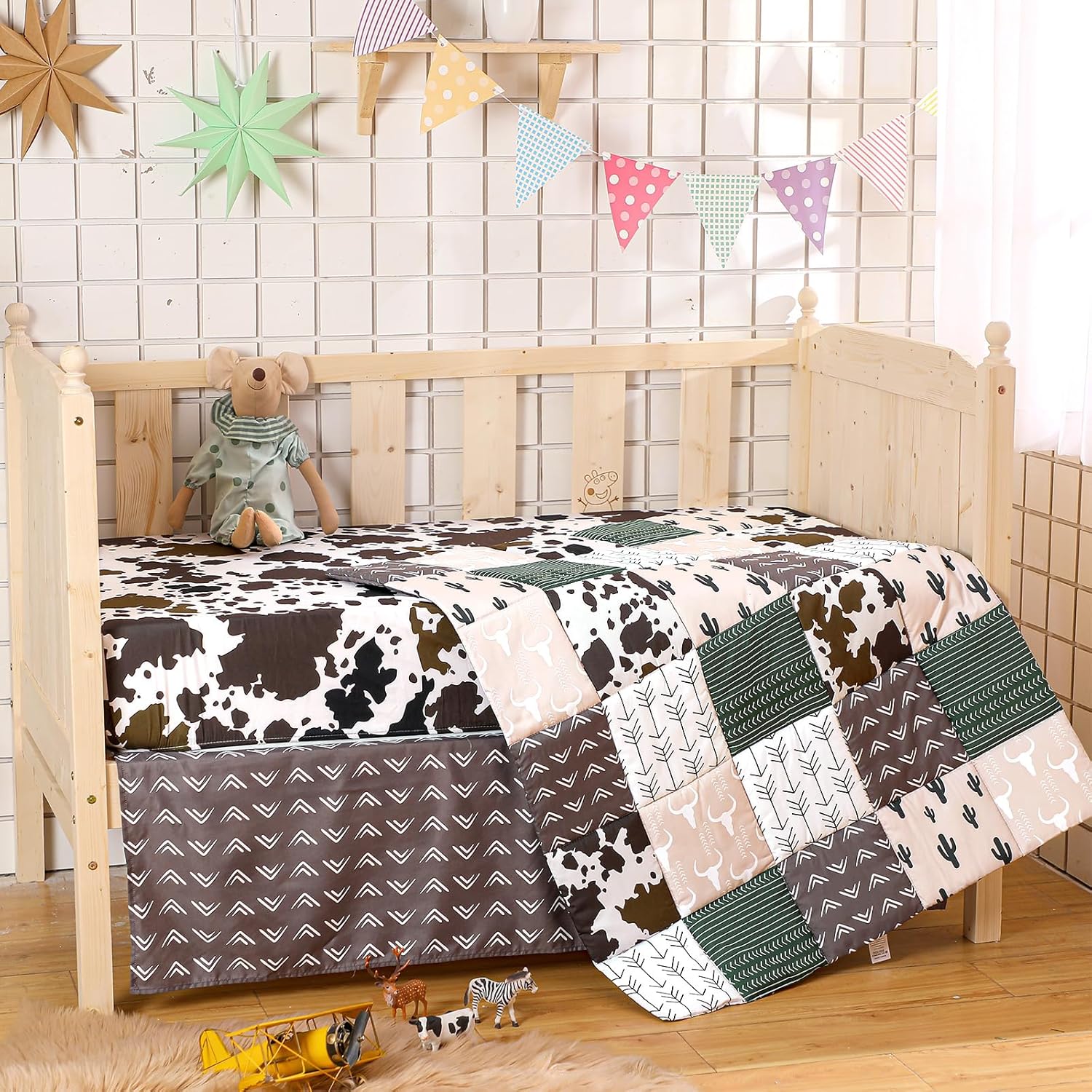 3 Piece Patchwork Western Crib Bedding Set, Neutral Cow Cactus Print Baby Bedding, Barnyard Western Nursery Decor, Standard Size Soft Baby Bed Set Includes Quilt, Fitted Crib Sheet, Bed Skirt