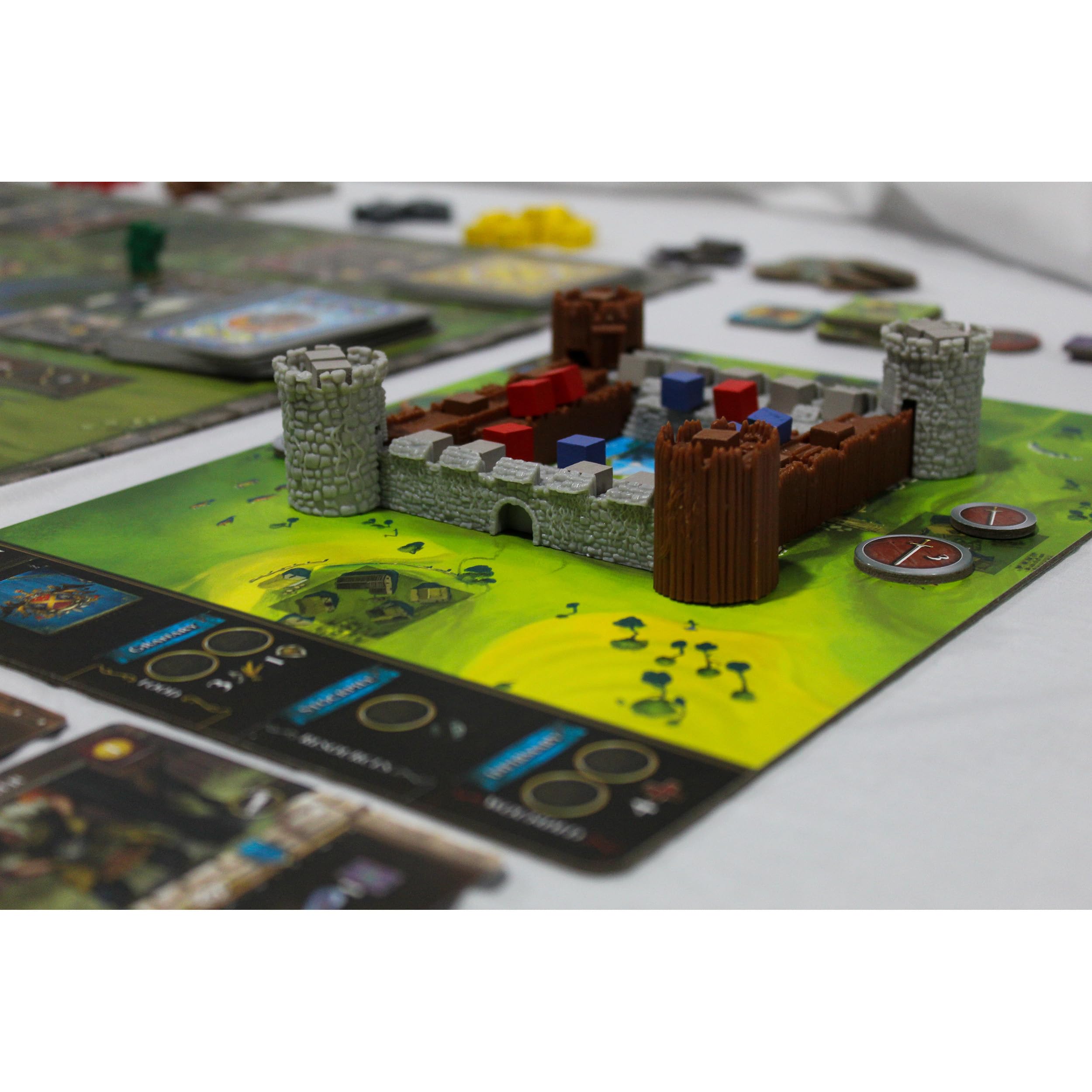 Grey Fox Games Gra planszowa After The Empire | Gra strategiczna o tematyce Tower Defense | Broń swoje królestwo i rządź ziemią | 2-4 graczy | 60-90 minut