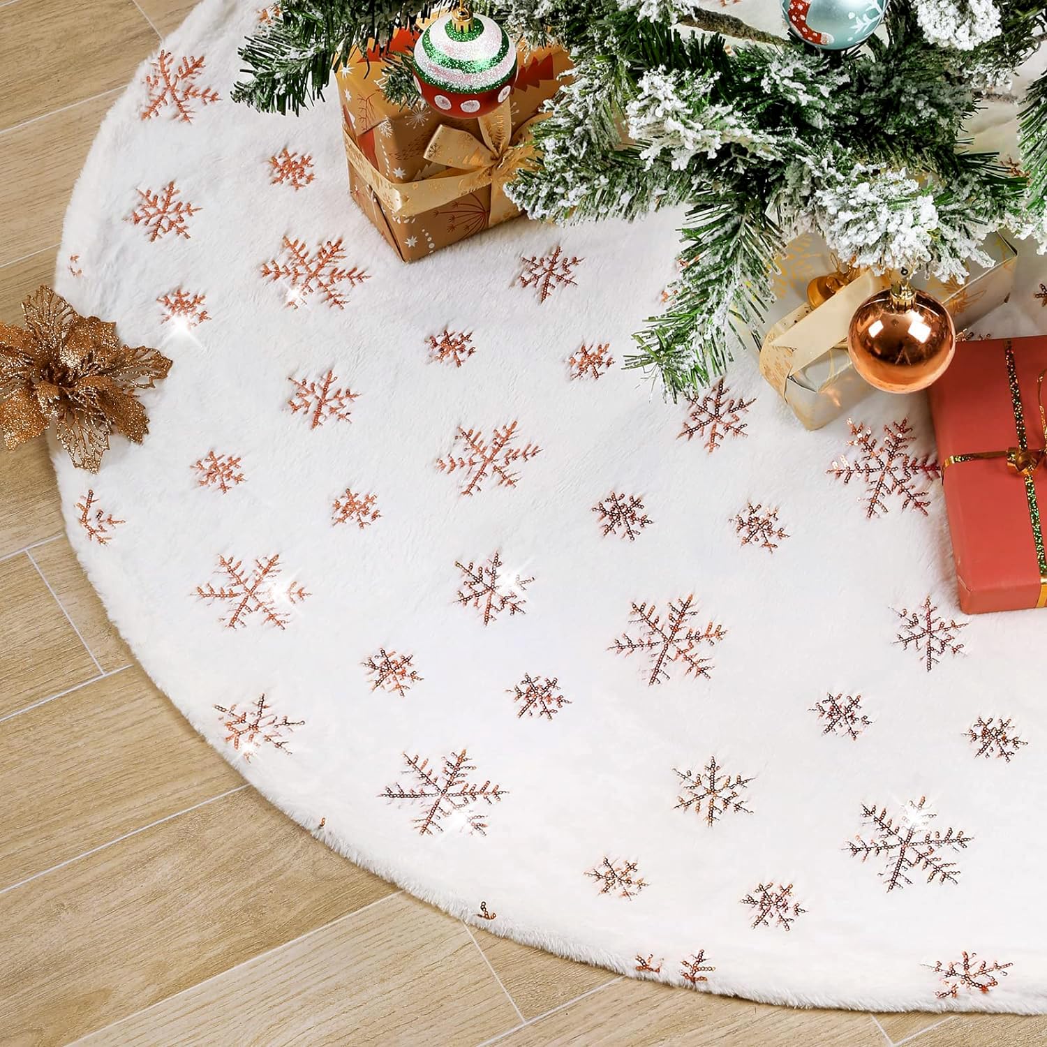 Plush Christmas Tree Skirt White Faux Fur Tree Skirt with Rose Gold Sequin Snowflakes for Merry Christmas Party Tree 36 Inch