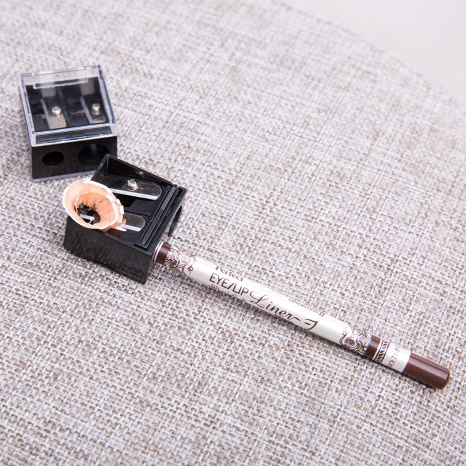 Taille Crayon Maquillage,Taille-Crayon Double Trou,2 Trous Maquillage Double Crayon Sharpeners,Taille-Crayon Maquillage Des Yeux,Pour eye-liner,Crayon à sourcils,Crayon à lèvres,Noir