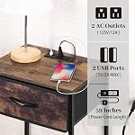 Smusei Nightstands Ensemble de 2 Tables finales Chambre Ensemble de 2 Farmhouse Table d'appoint avec tiroir de tissu Table de chevet industrielle avec station de recharge pour salon Chambre d'hôtes, Rustic Brown