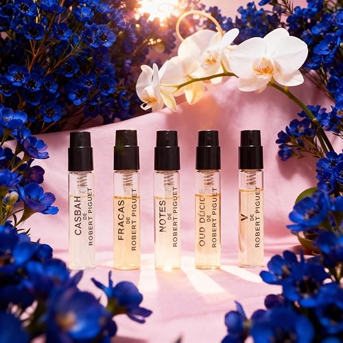 Miniatura 3 de Robert Piguet L'Expérience Piguet Discovery Set  Incluye Fracas, Casbah, V, Oud Délice y Notes, 0.08 onzas líquidas