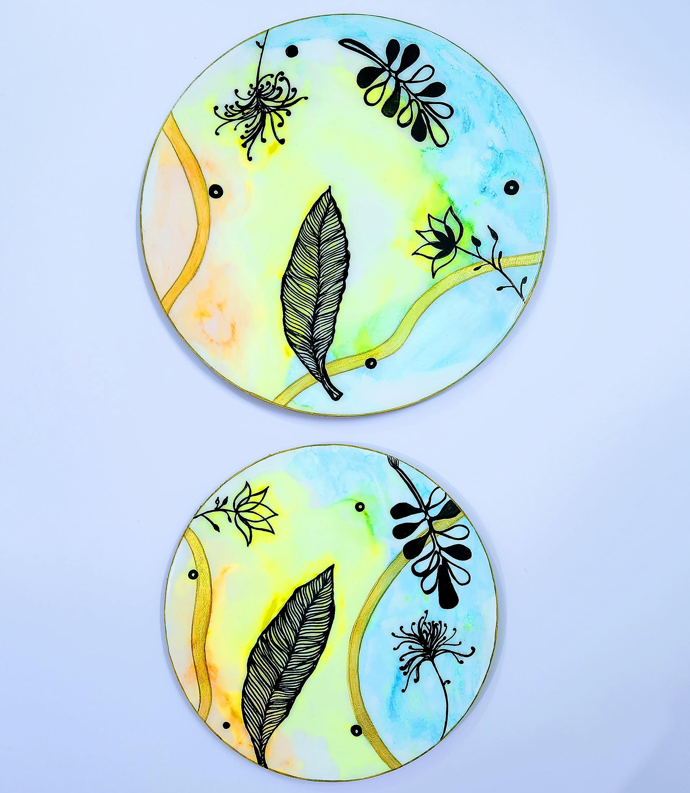 Anupma Creations - Handmade Designer Wall Decor - Modern Botanical Art - Set of 2-10" and 8" (inch) diameter each - MDF Wooden base - Resin coated - Multicolor - Hanging option available