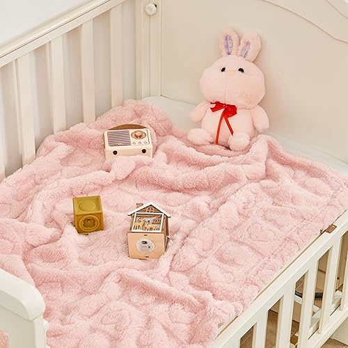 Miniatura 4 de Yurhap Manta de forro polar para bebé, manta a cuadros con corazones, ultra suave y acogedora para niñas y niños, manta de recepción para cuna