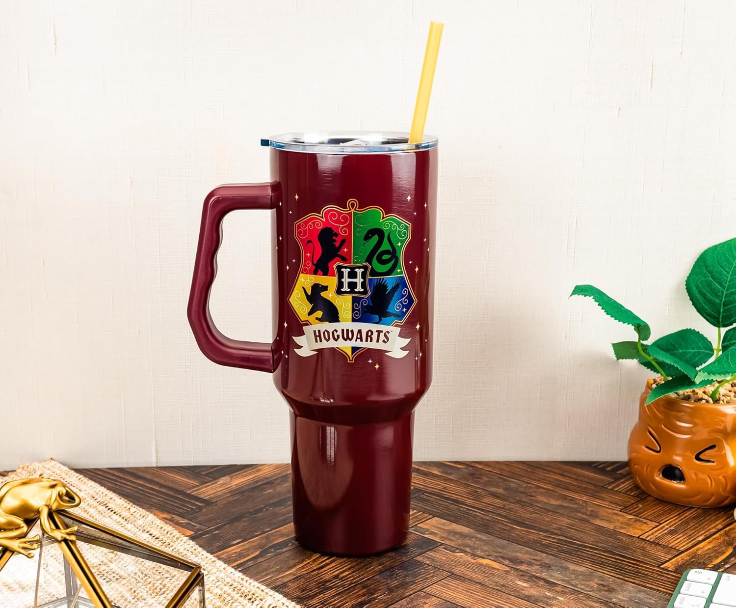 Silver Buffalo Harry Potter Hogwarts House Crest Gryffindor, Ravenclaw, Slytherin, and Hufflepuff Double Walled Stainless Steel Tumbler with Handle and Straw, Fits in Standard Cup Holder, 40 Ounces - Image 6