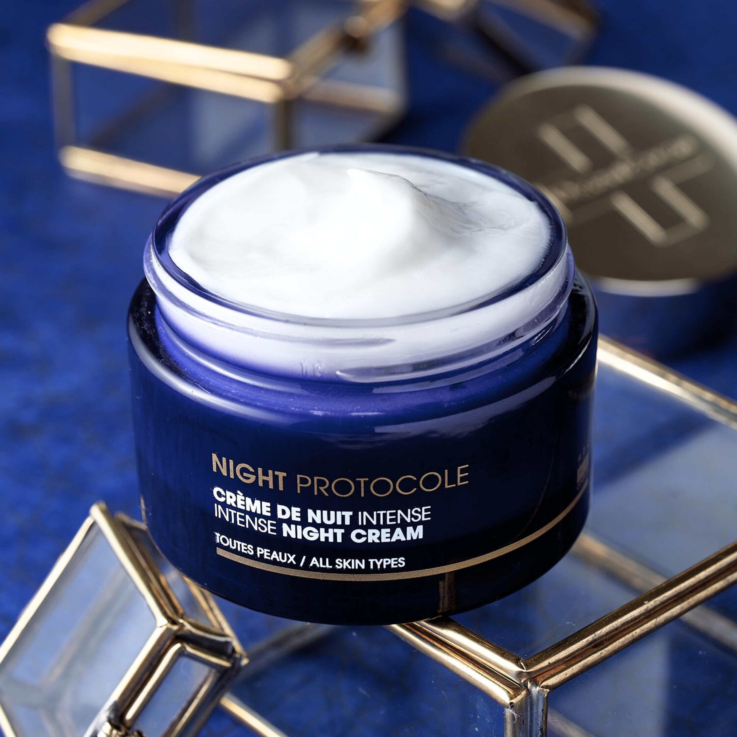 DermEden - Regenerierende Nachtcreme 50 ml - Fördert die Zellerneuerung für eine prallere, straffere und glattere Haut - Feuchtigkeitsspendend mit Peeling-Effekt - Französische Herstellung
