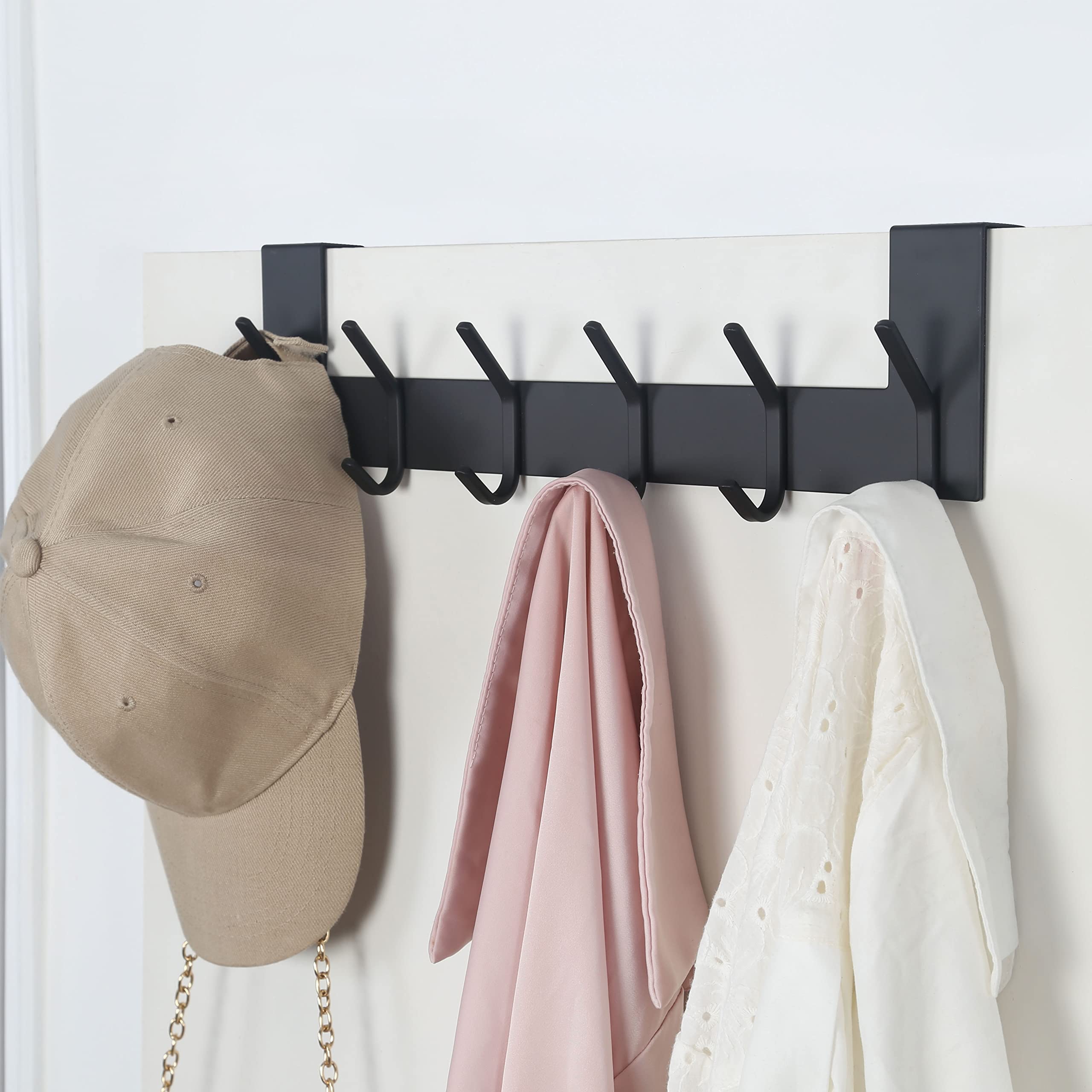 SKOLOO Porte-manteaux avec 6 crochets, crochet de porte à suspendre sans perçage, crochet de porte pour la cuisine, la salle de bain, le salon et le couloir, Noir