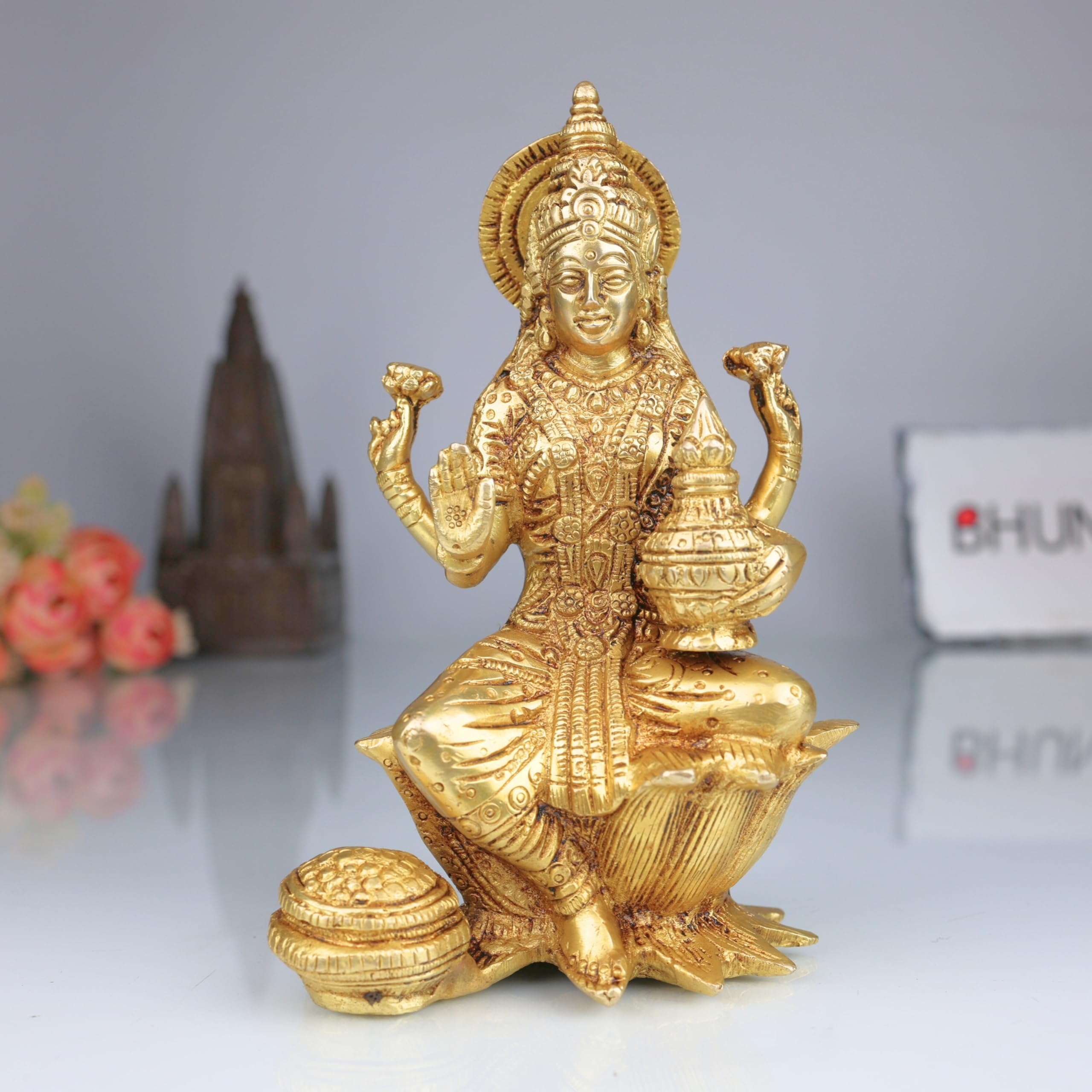 Bhunes Brass Laxmi Idol Brass| Lakshmi Statue | Murti | Goddess Maha Laxmi | Laxmi | Lakshmi Murti |Lakshmi Goddess Statue | Lakshmi Idol for Home Puja Brass Sculpture (Brass, 15CM)