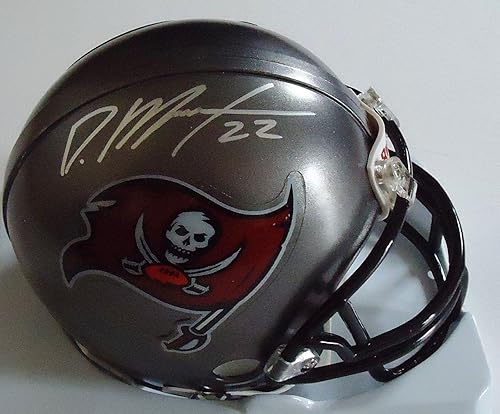 Doug Martin signed Tampa Bay Buccaneers Football mini helmet w/coa #DM22 - Autographed NFL Mini Helmets
