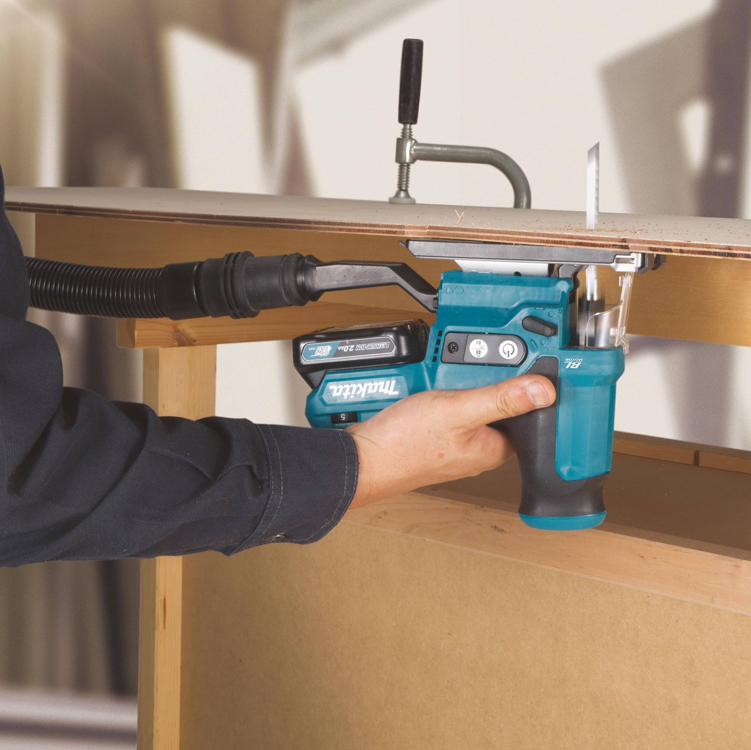 Makita, seghetto alternativo a batteria, JV102DZ 280W, 10.8V/senza batterie e caricabatterie
