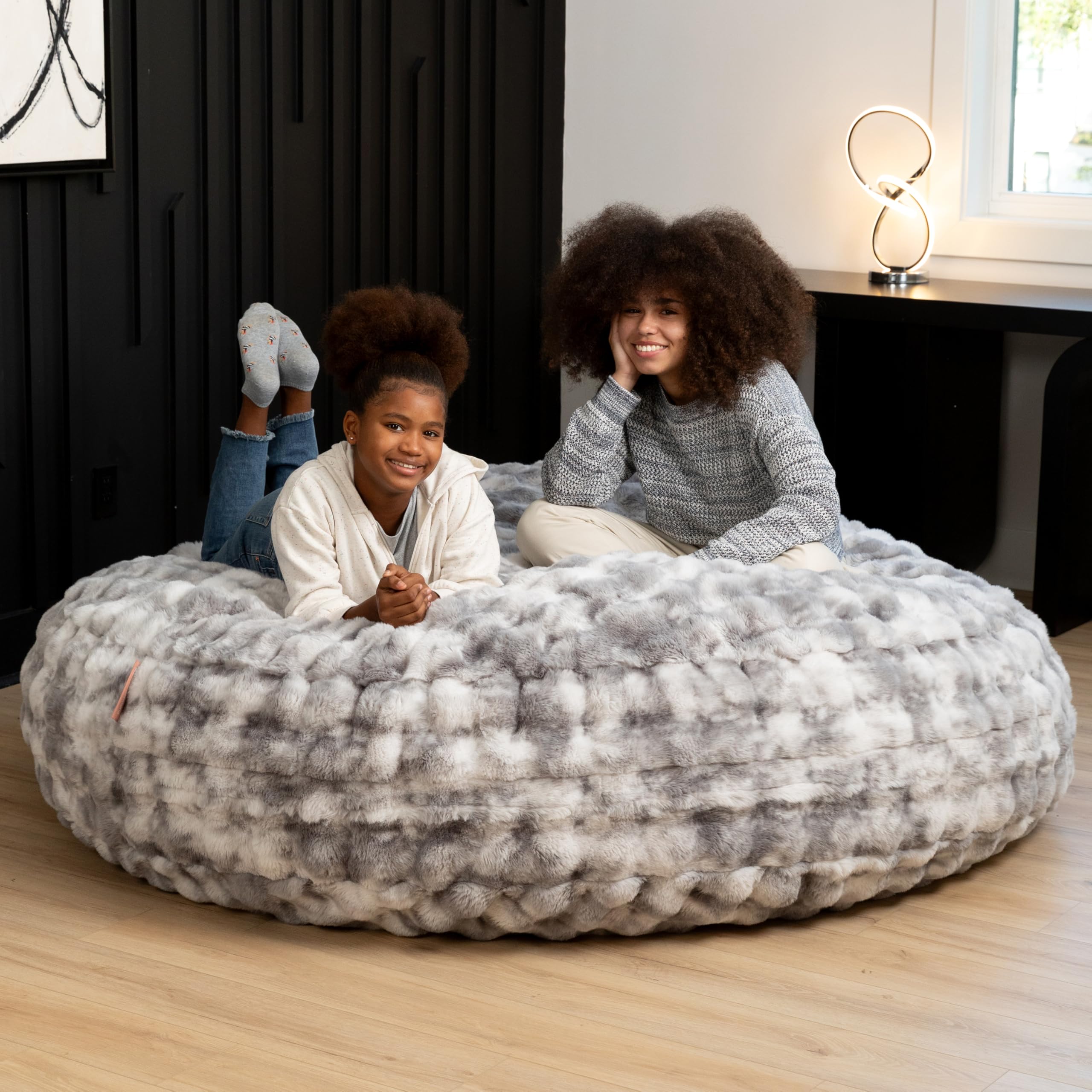 Amazon.com: Jaxx Raven-Symoné Home Big Snuggler Luxe Faux Fur 6